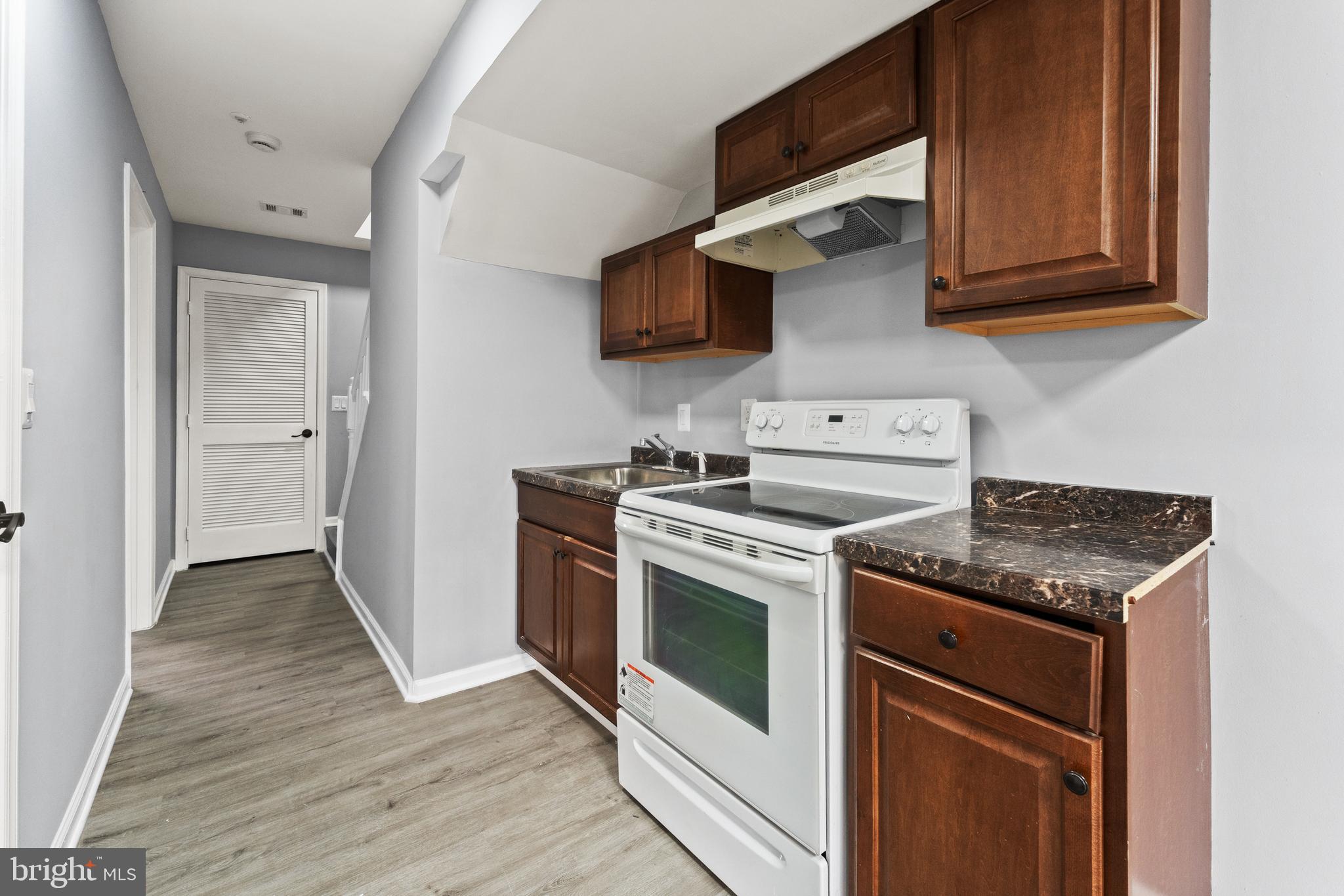 CROFTON VILLAGE - Residential