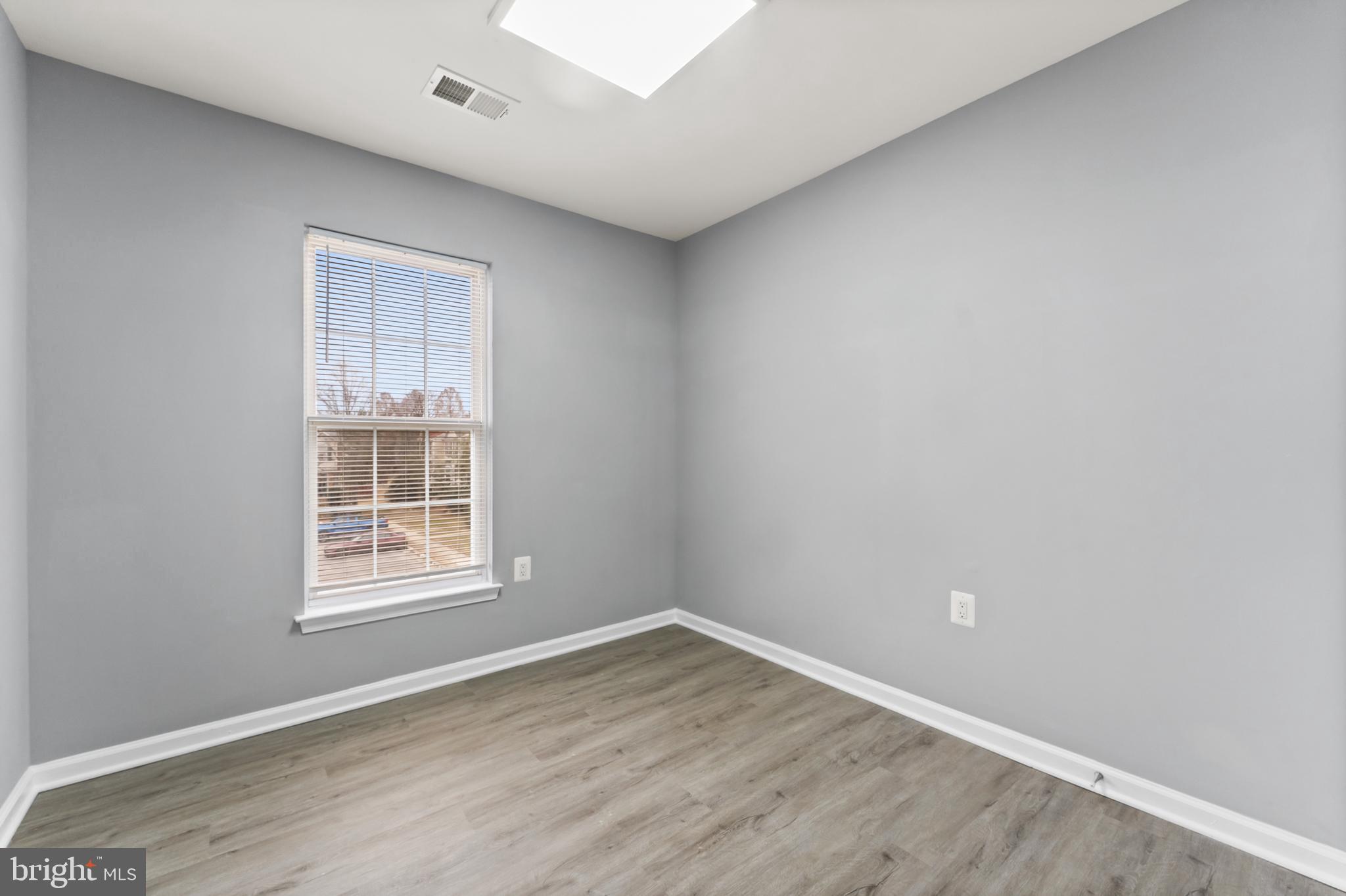 CROFTON VILLAGE - Residential