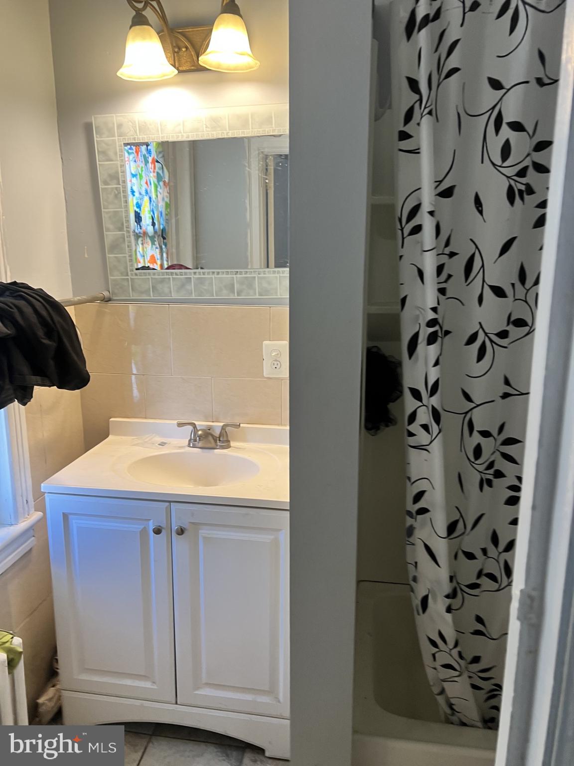 MAYFAIR - Residential Income