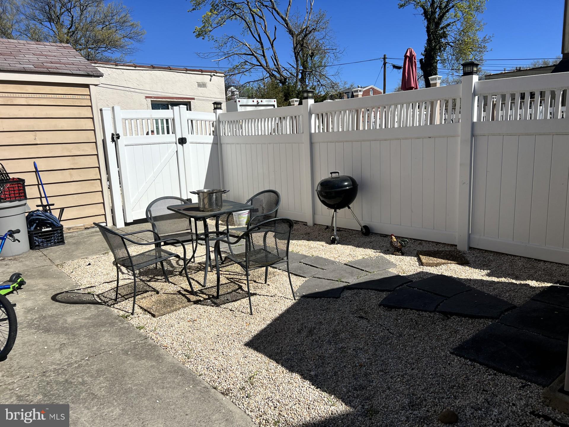 MAYFAIR - Residential Income