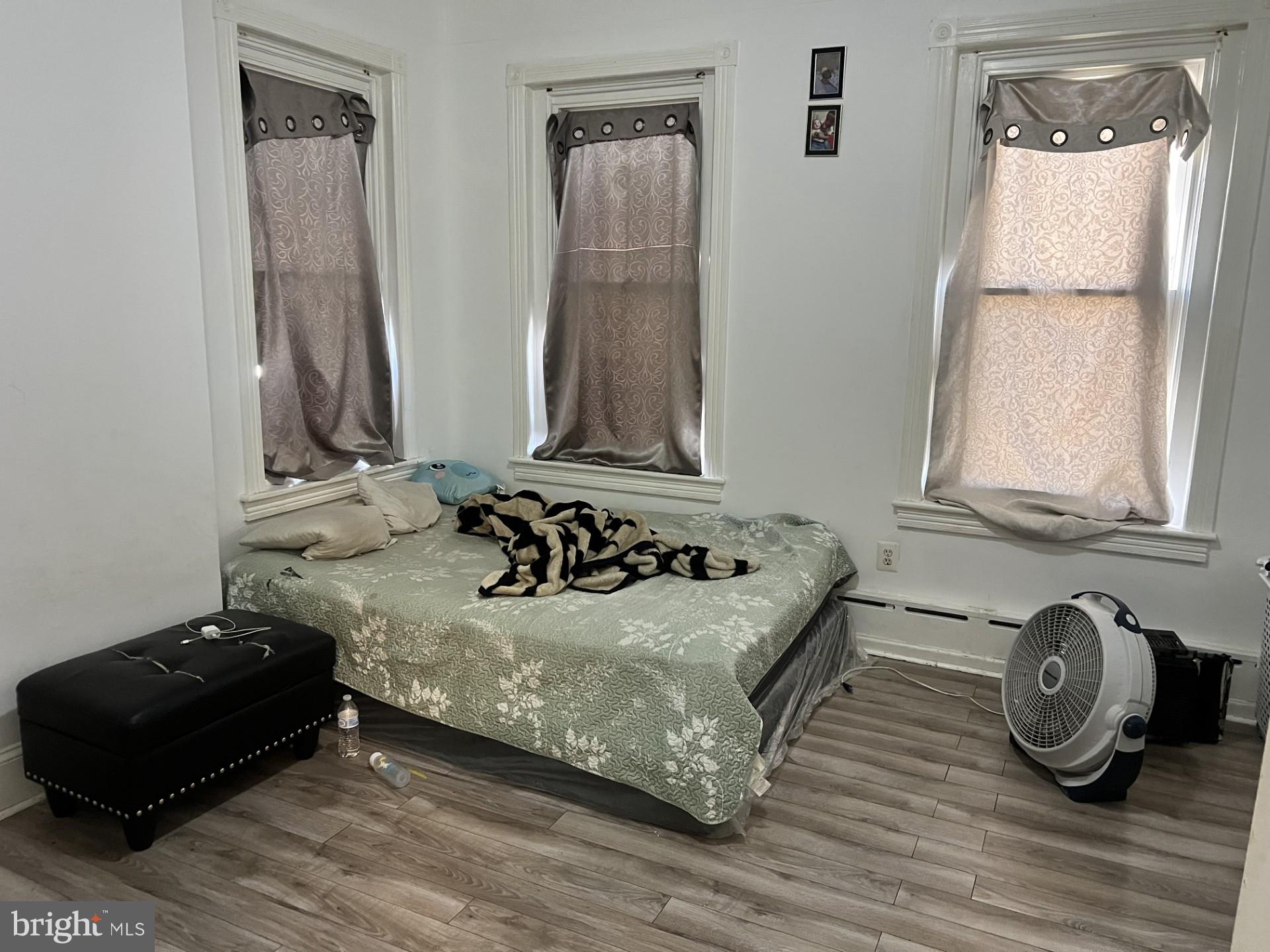 MAYFAIR - Residential Income