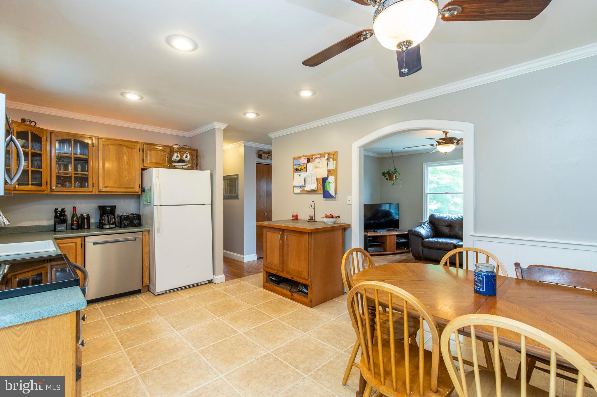 THOMSON ESTATES - Residential