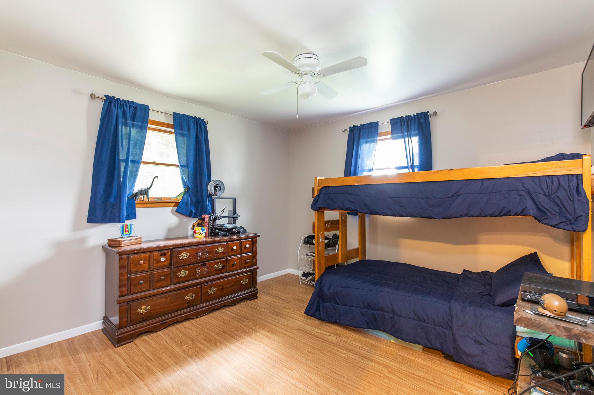 THOMSON ESTATES - Residential