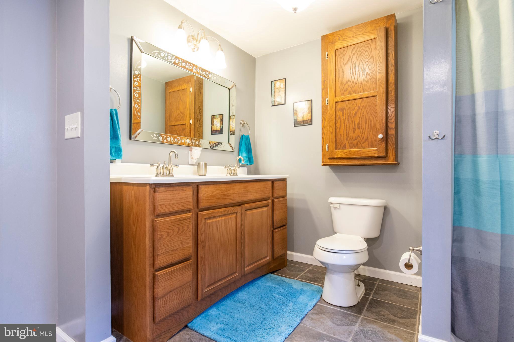 THOMSON ESTATES - Residential