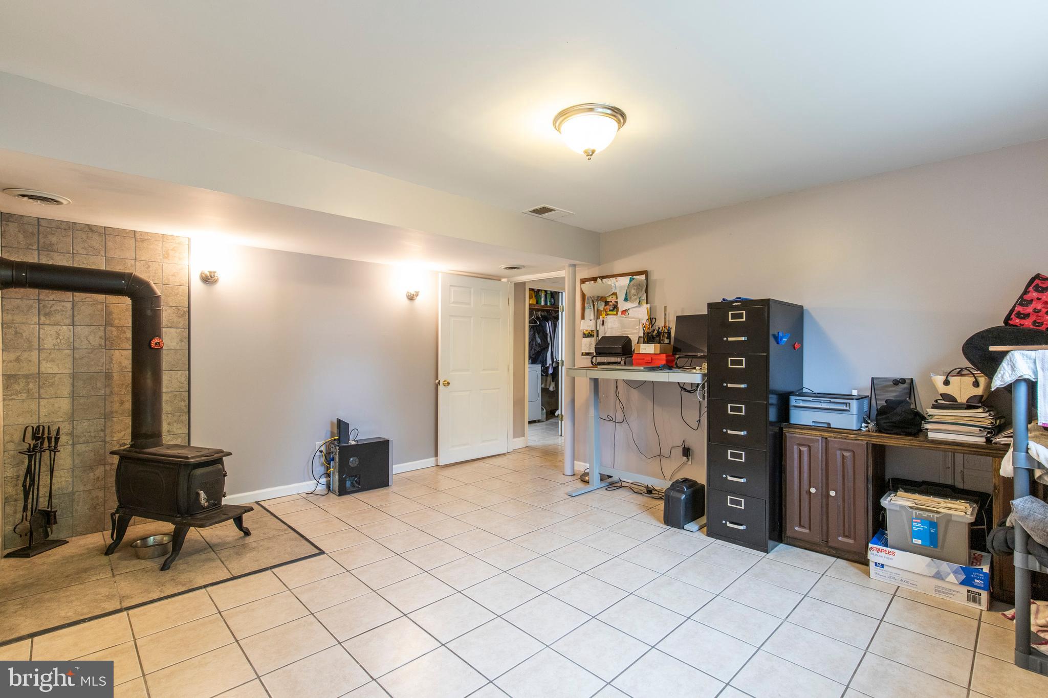 THOMSON ESTATES - Residential