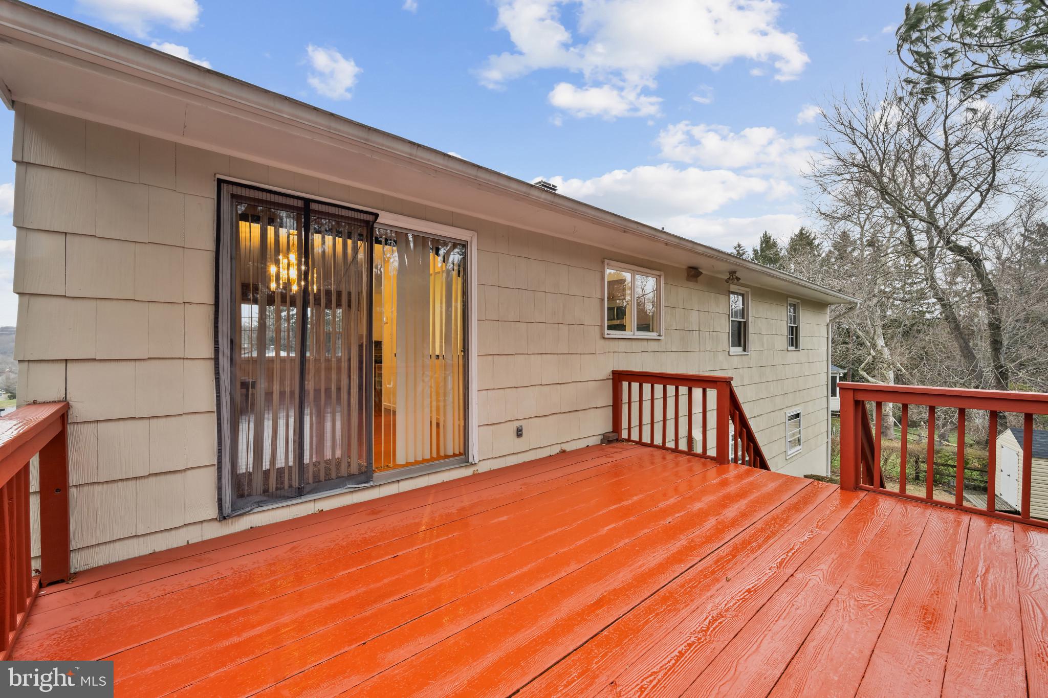 SPRINGDALE - Residential