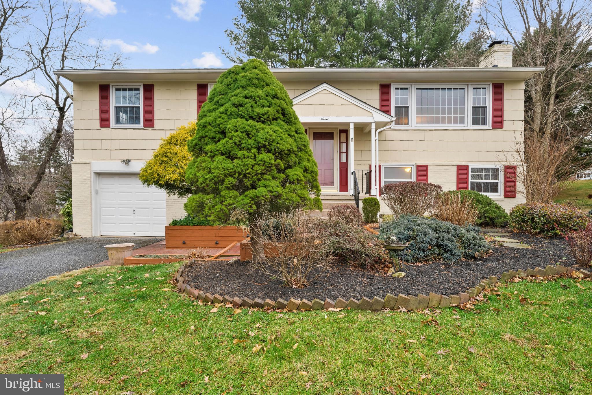 SPRINGDALE - Residential