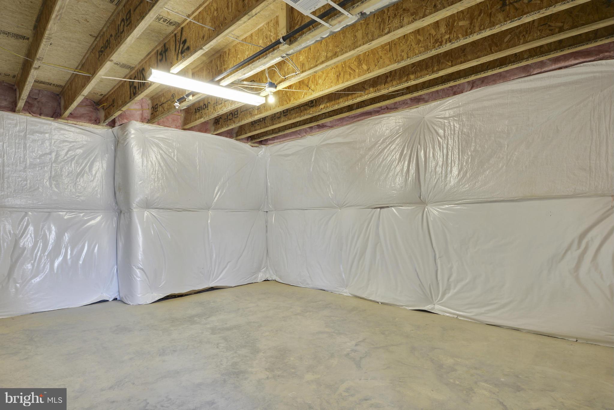 WATERFORD-PLAT 1> - Residential Lease