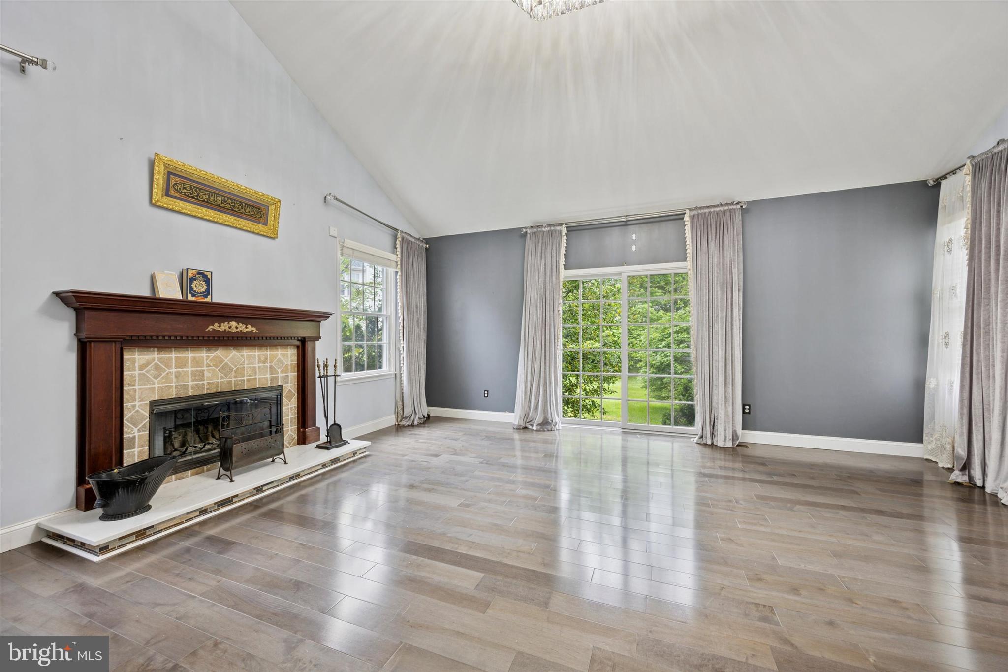 DALTON GLEN - Residential