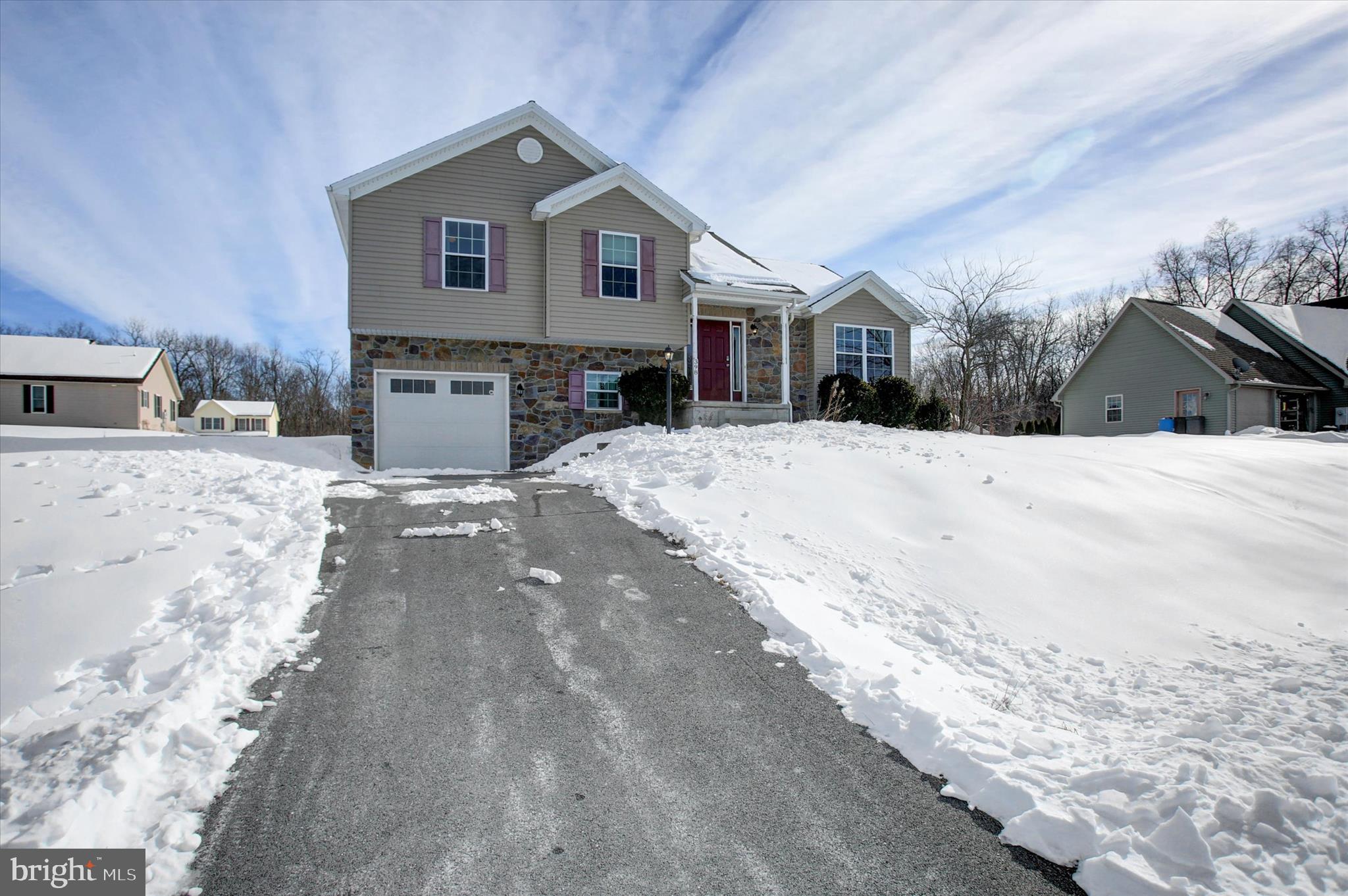 CEDARBROOK - Residential