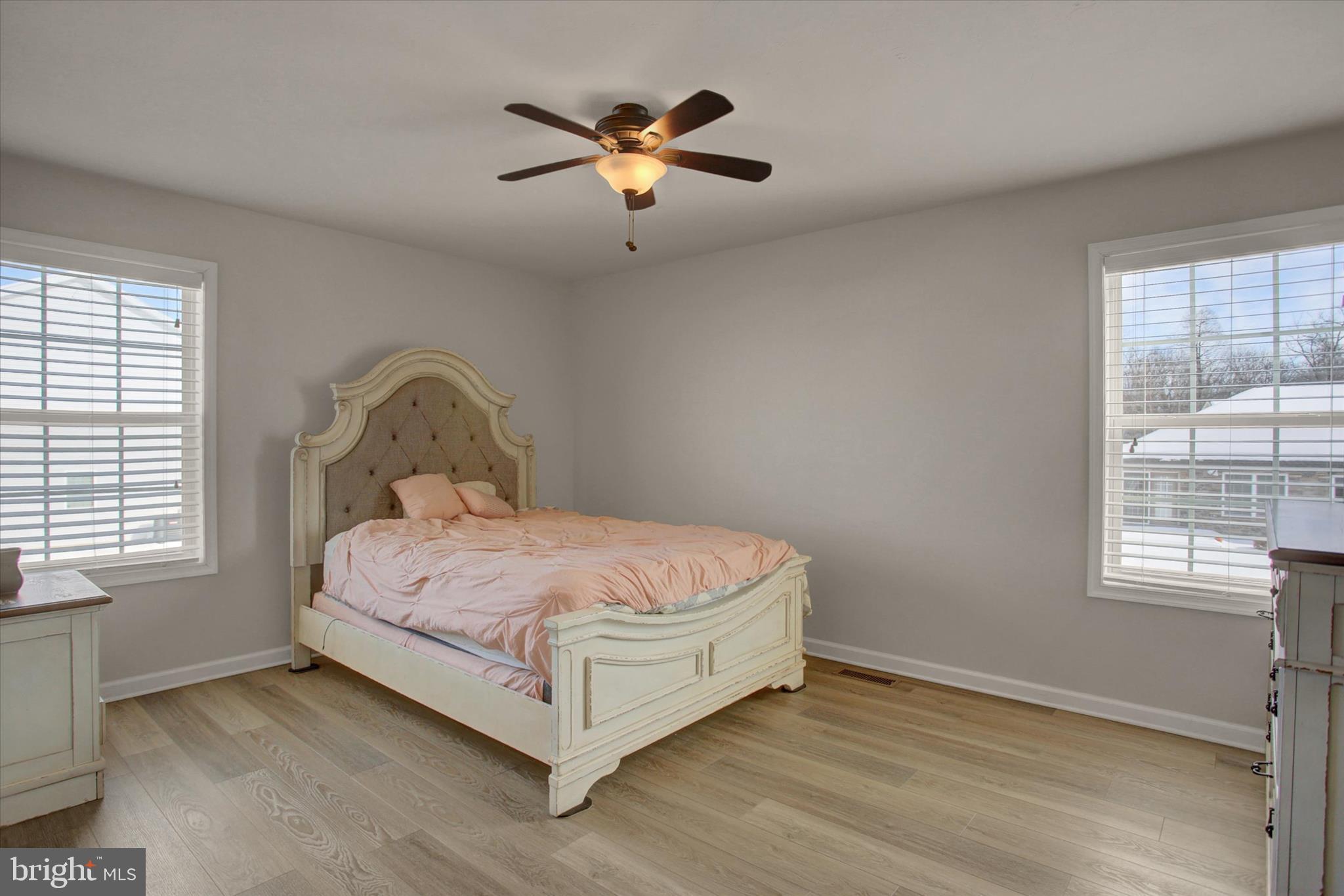 CEDARBROOK - Residential