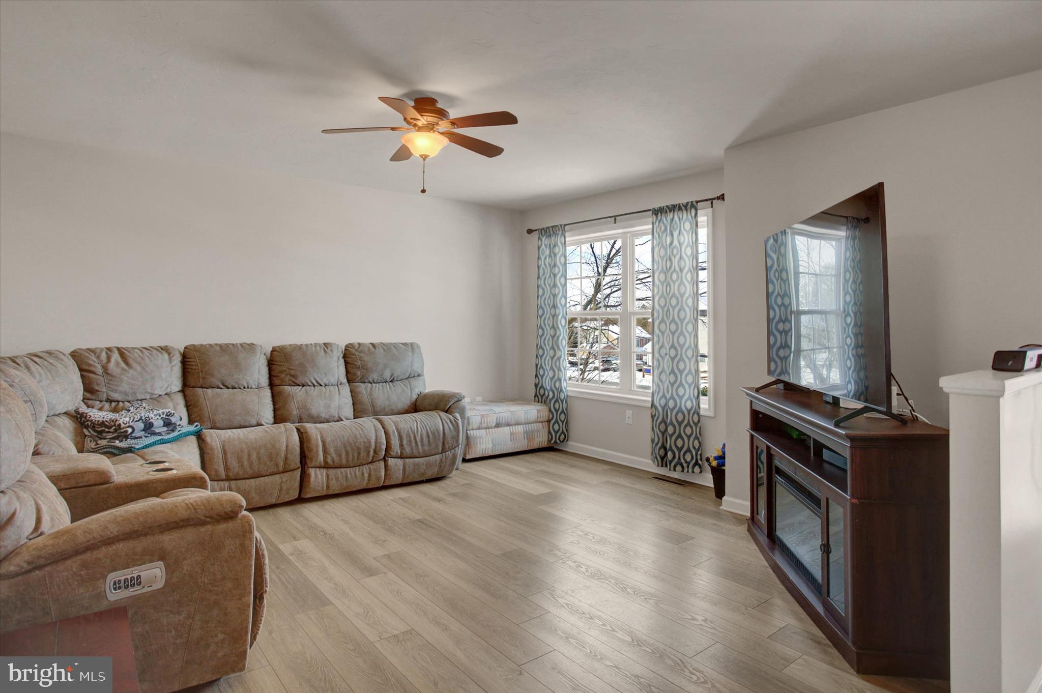 CEDARBROOK - Residential