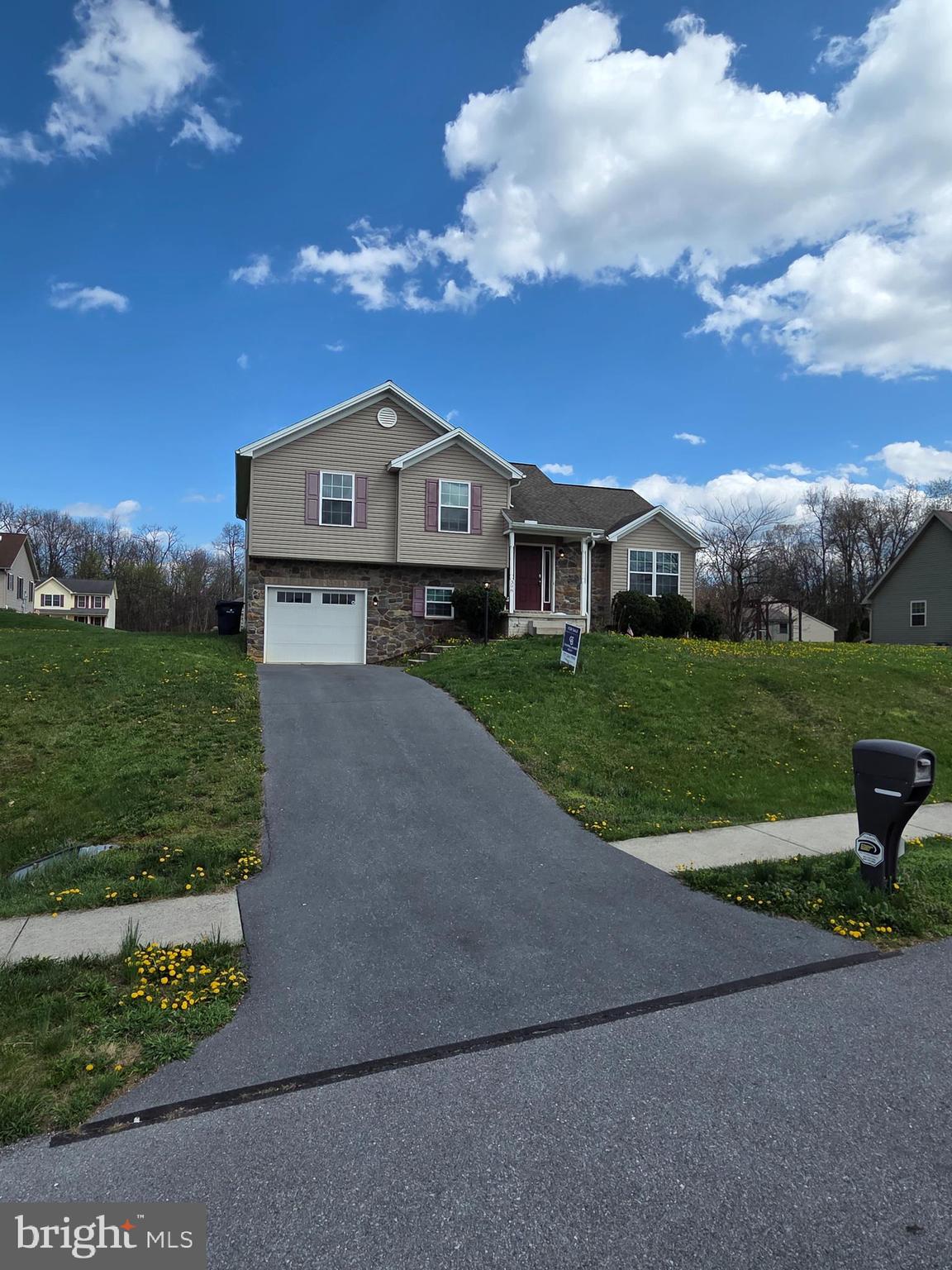 CEDARBROOK - Residential