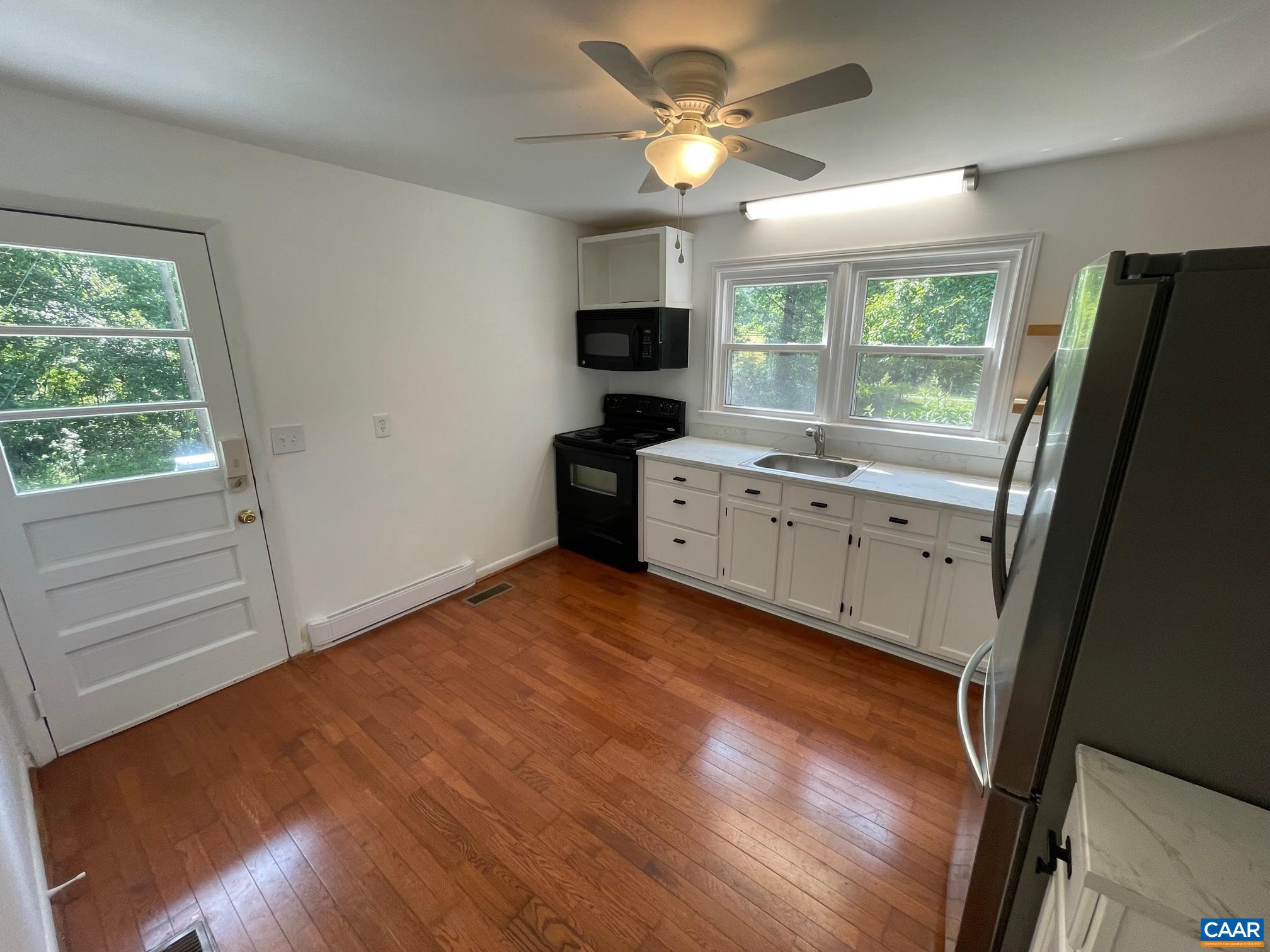 UNKNOWN - Residential Lease