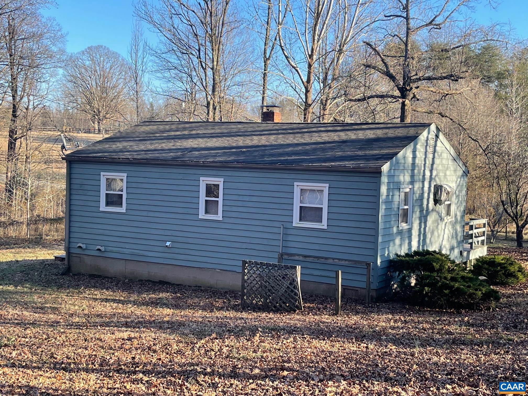 UNKNOWN - Residential Lease