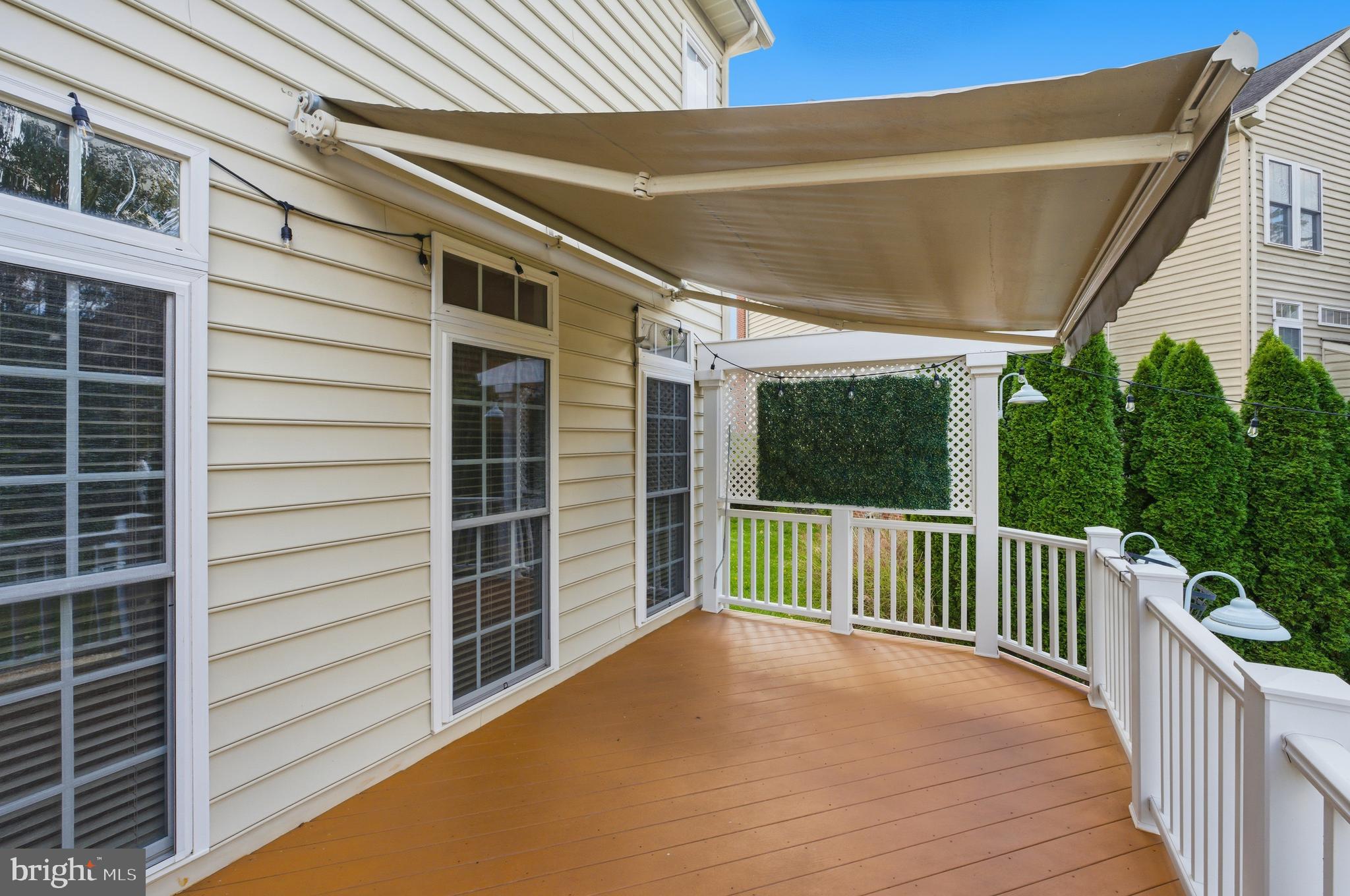 ADAMSTOWN COMMONS - Residential