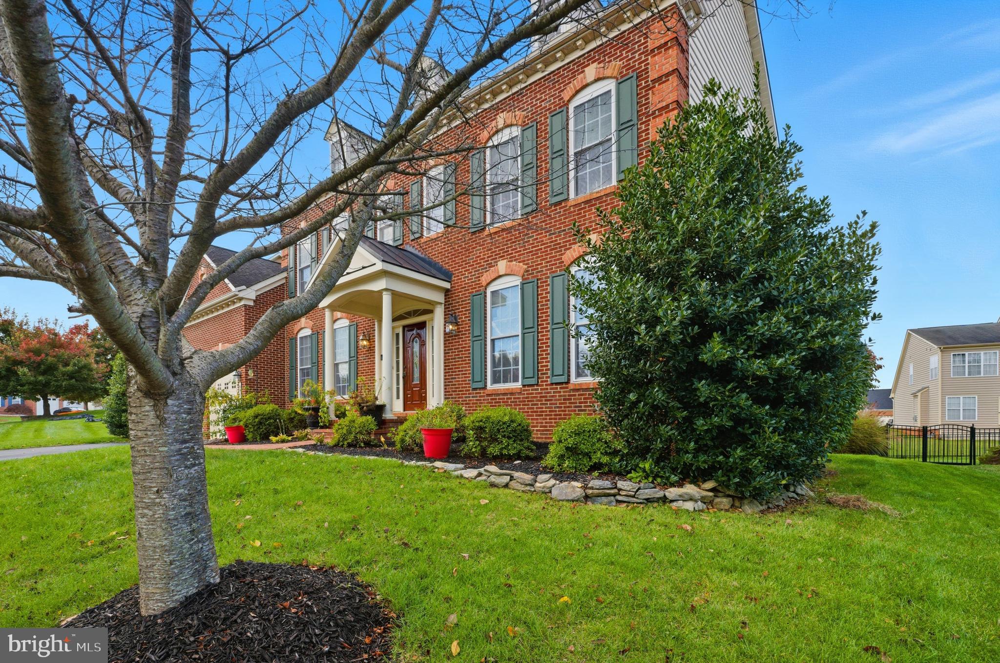 ADAMSTOWN COMMONS - Residential