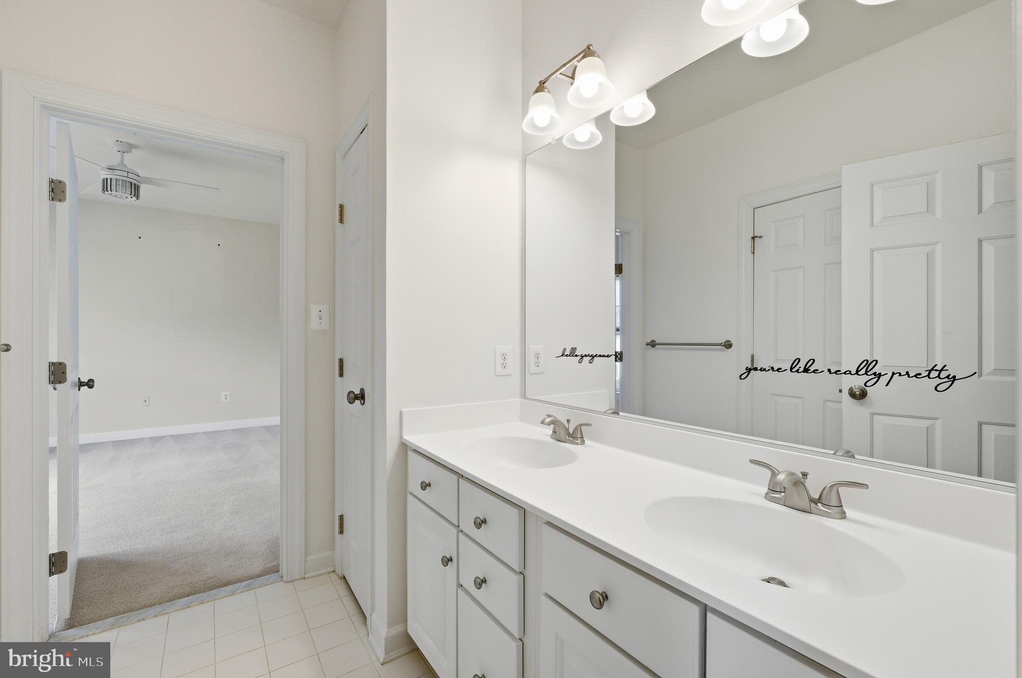 ADAMSTOWN COMMONS - Residential