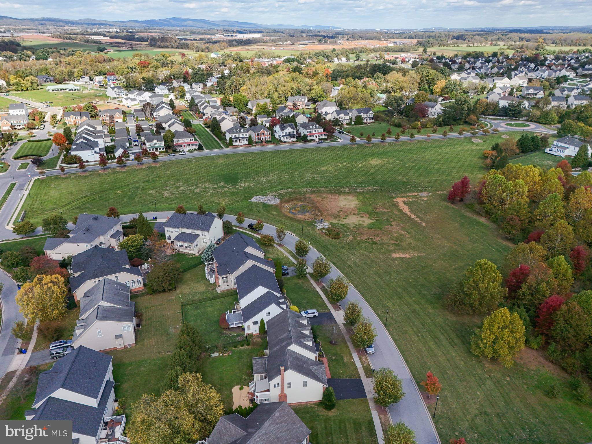 ADAMSTOWN COMMONS - Residential