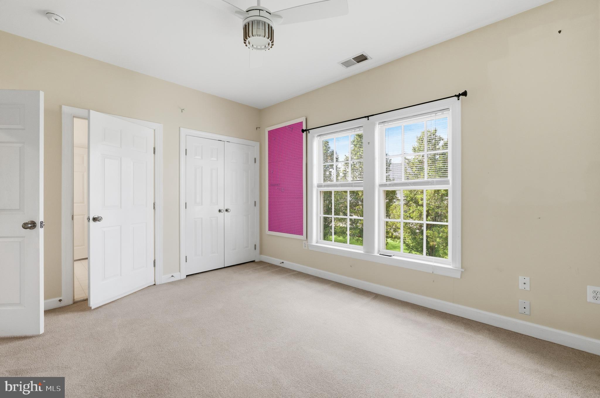 ADAMSTOWN COMMONS - Residential