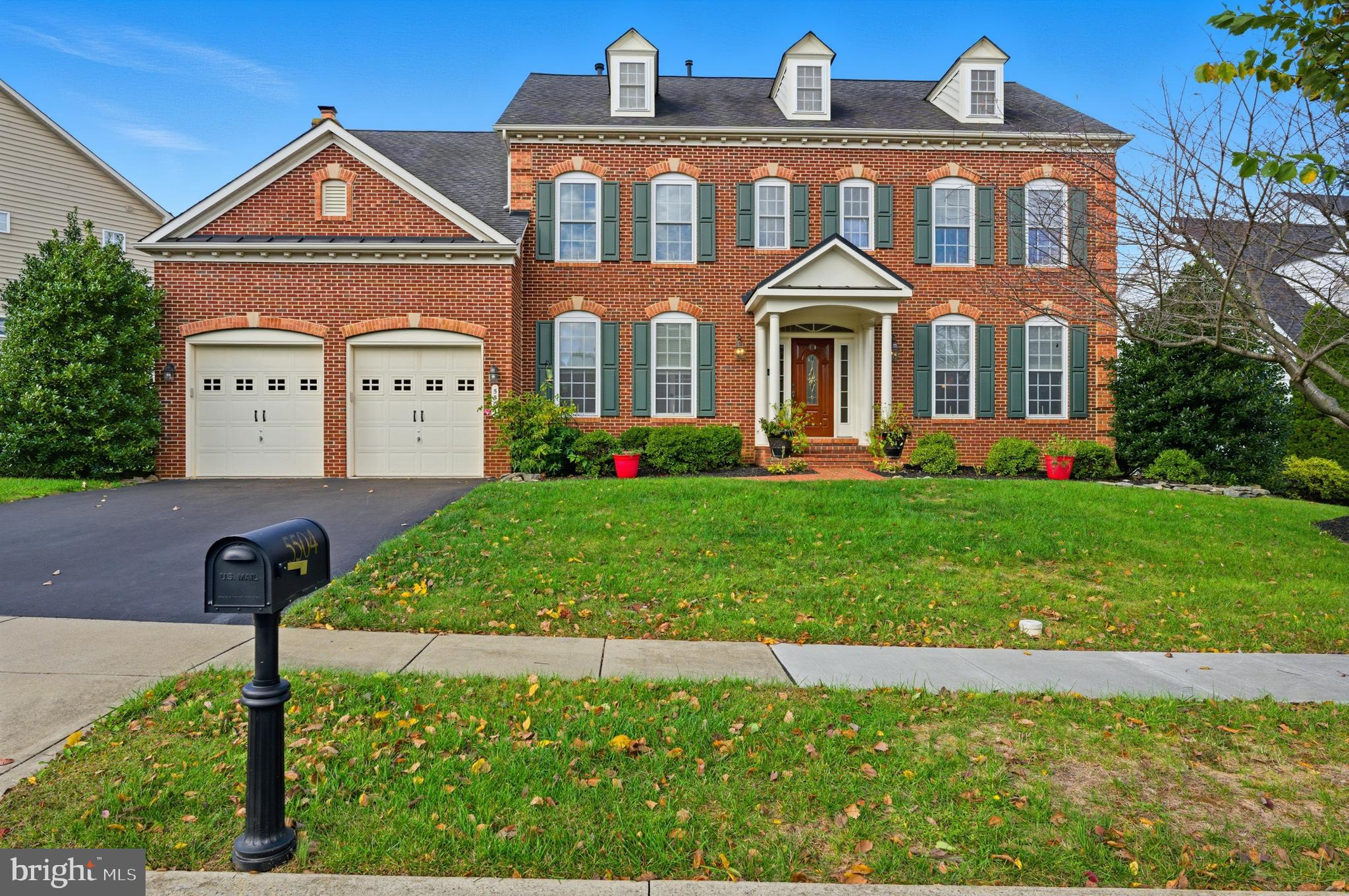 ADAMSTOWN COMMONS - Residential