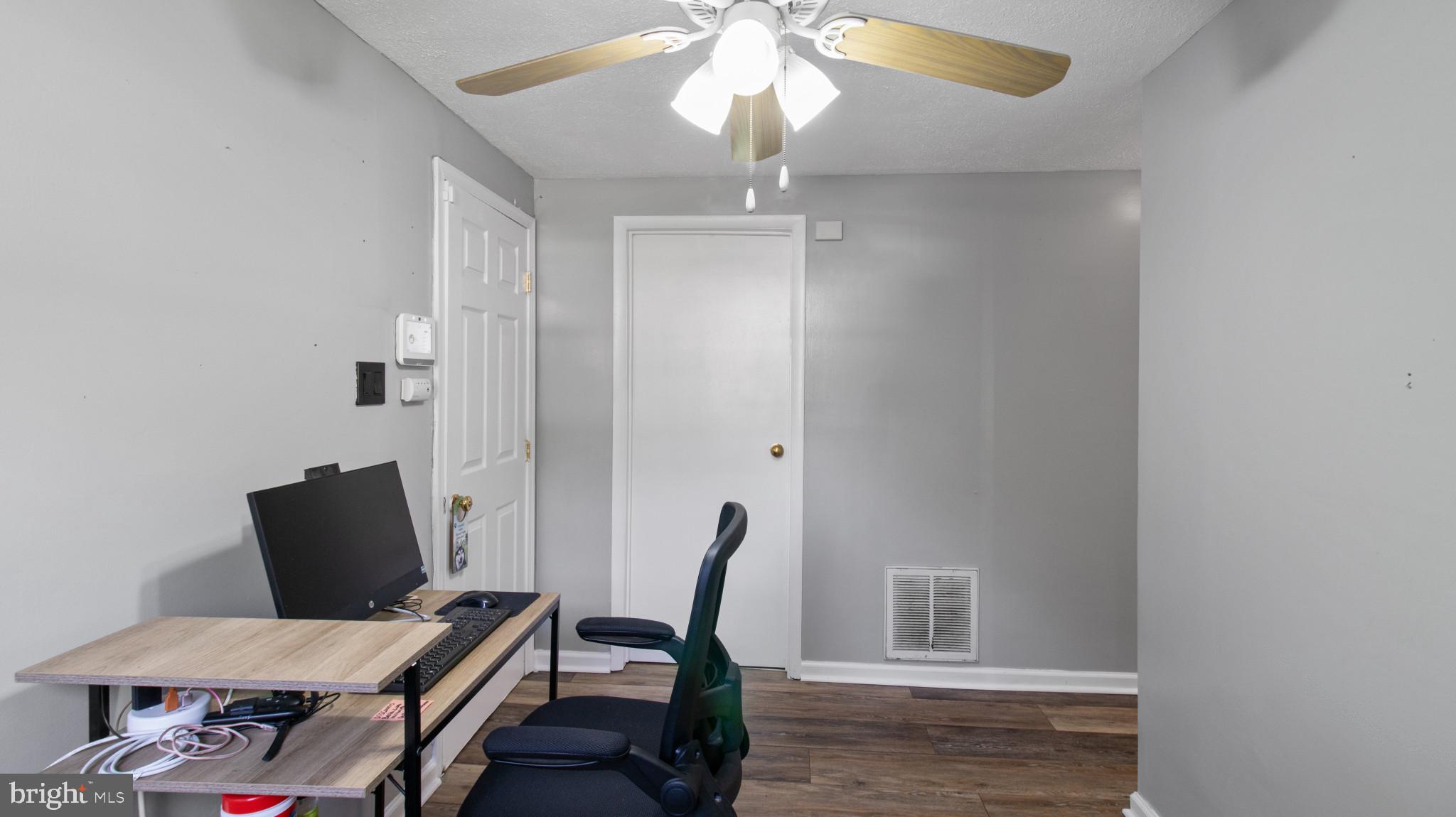 CARRINGTON - Residential