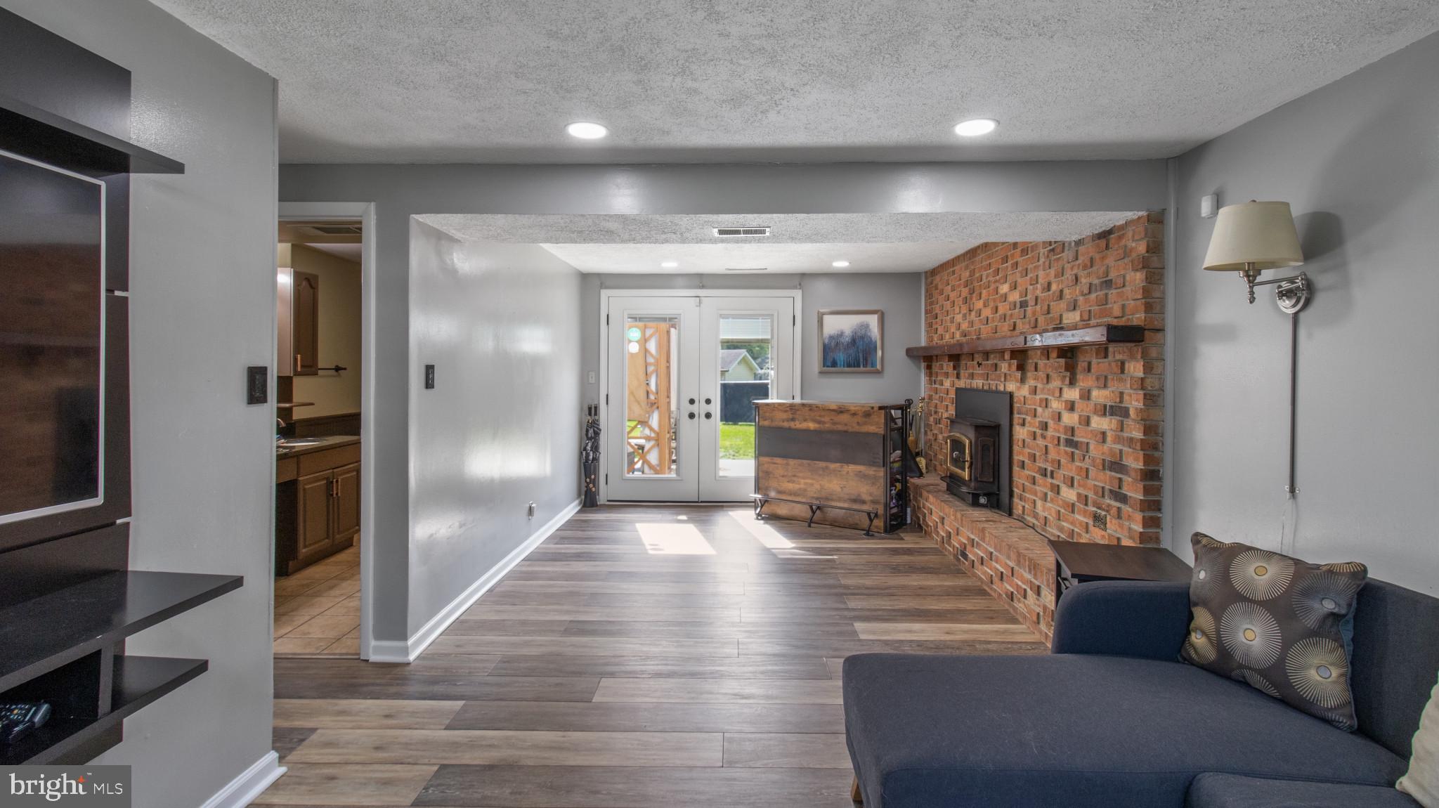 CARRINGTON - Residential