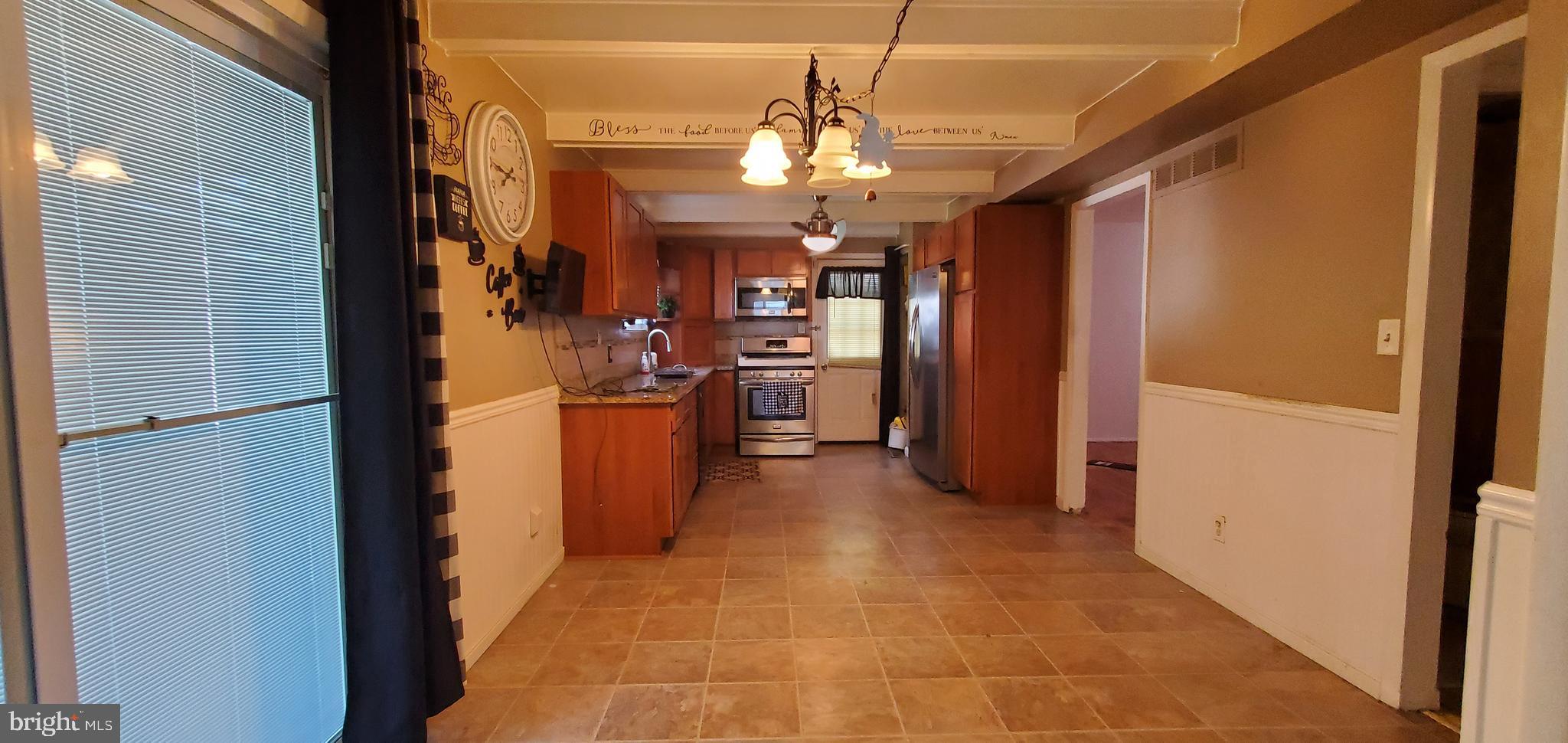 7956 CROSS CREEK DRIVE