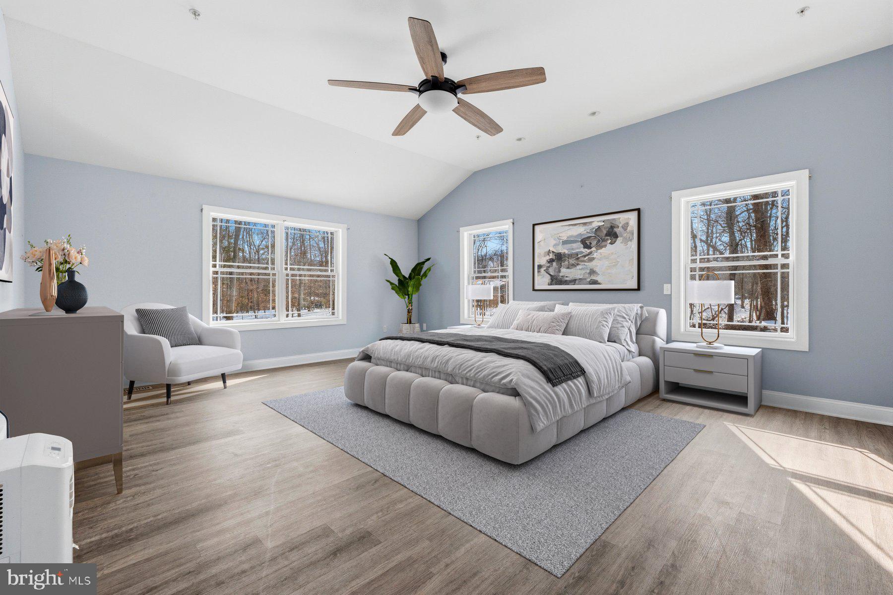 ANNAPOLIS WOODS - Residential