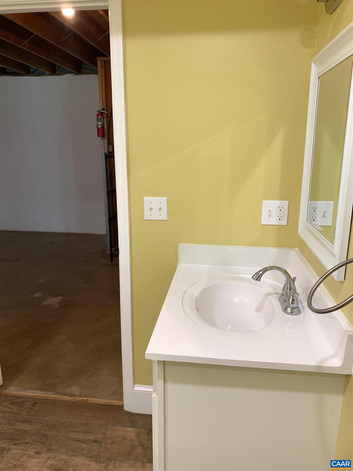 UNKNOWN - Residential Lease