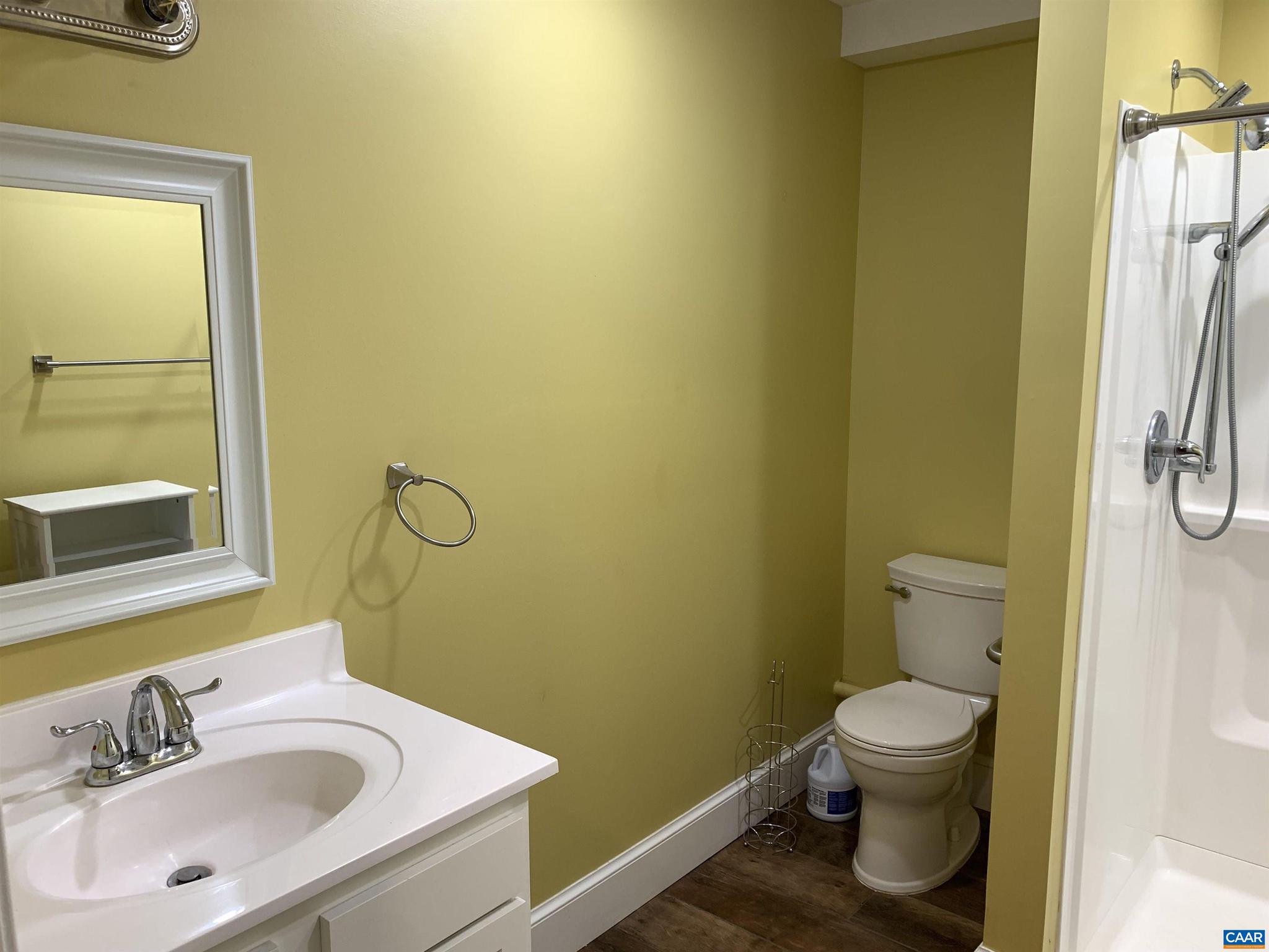 UNKNOWN - Residential Lease