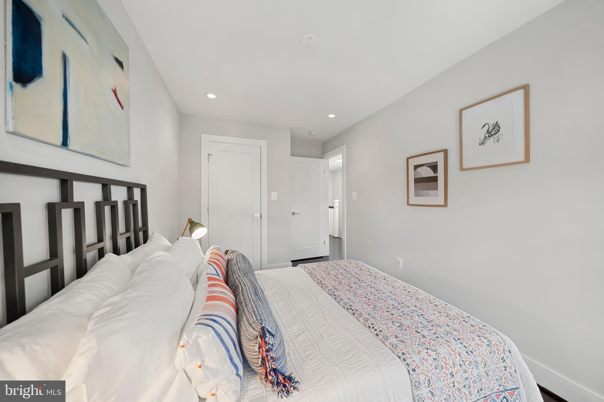 PETWORTH - Residential