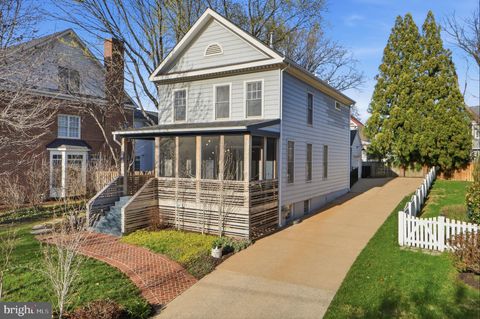 1433 BUENA VISTA AVENUE MCLEAN VA 22101