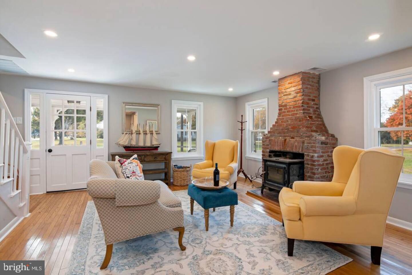 4905 FAIRBANK ROAD