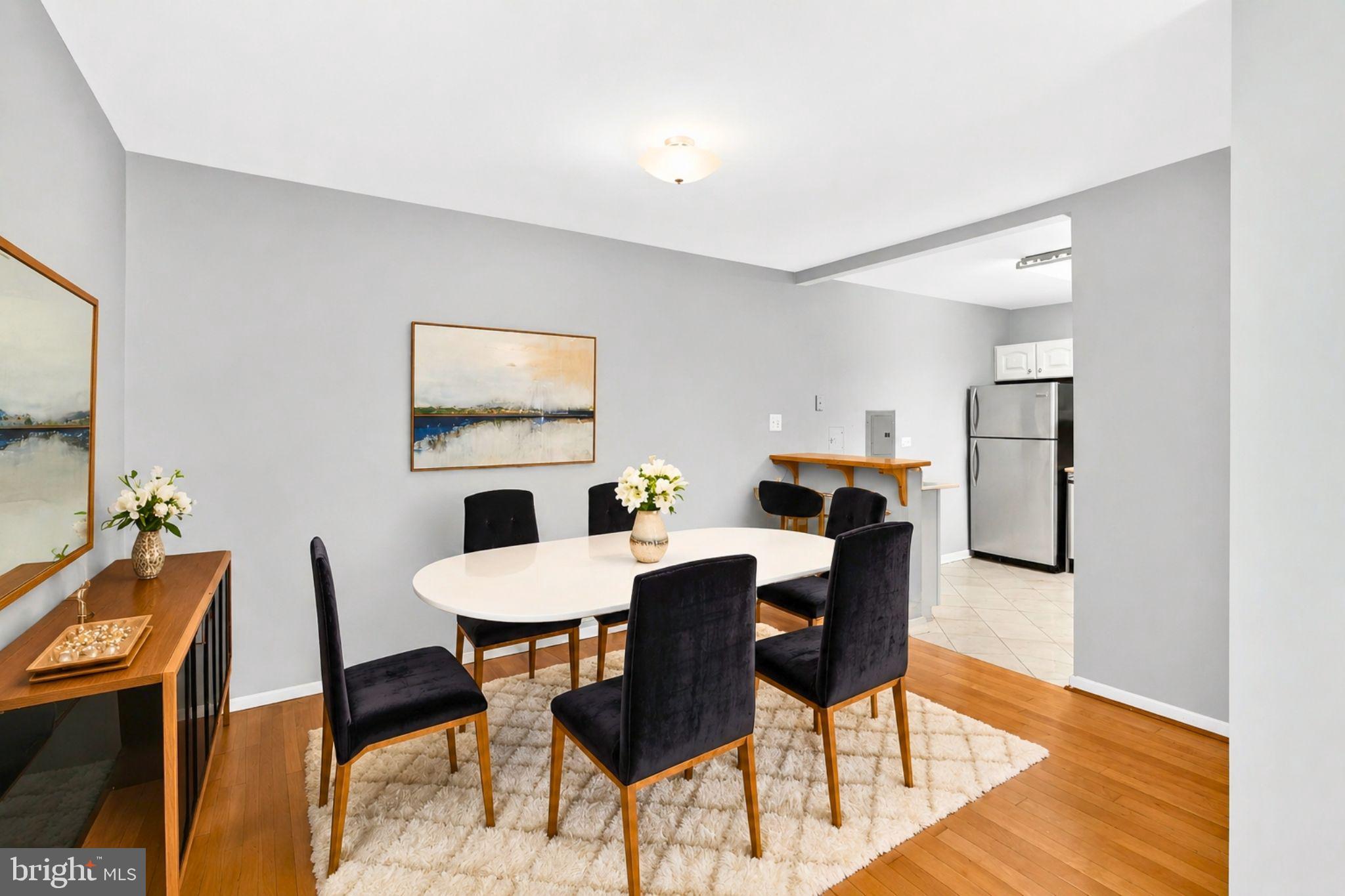 WHITEHALL - Residential