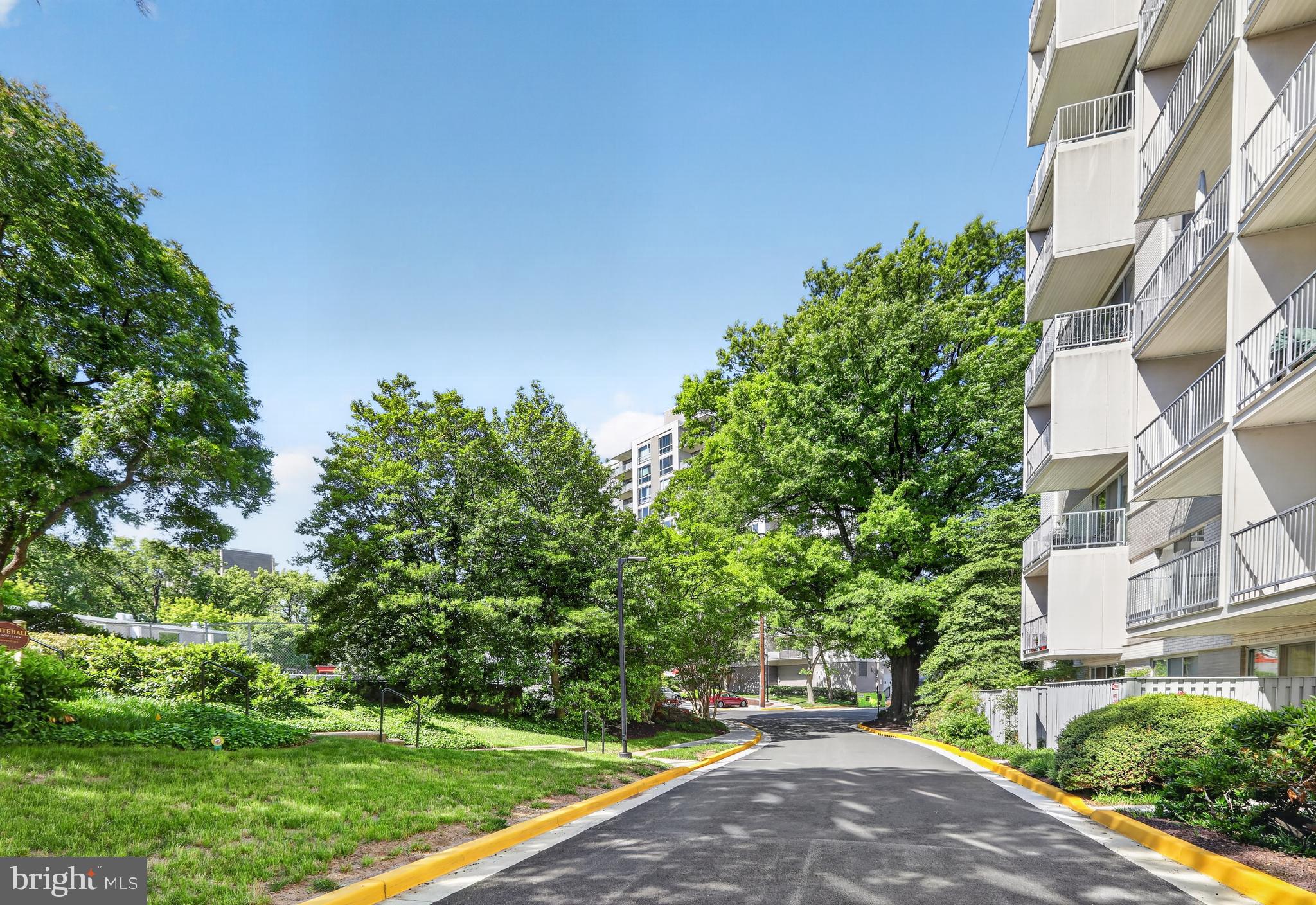 WHITEHALL - Residential