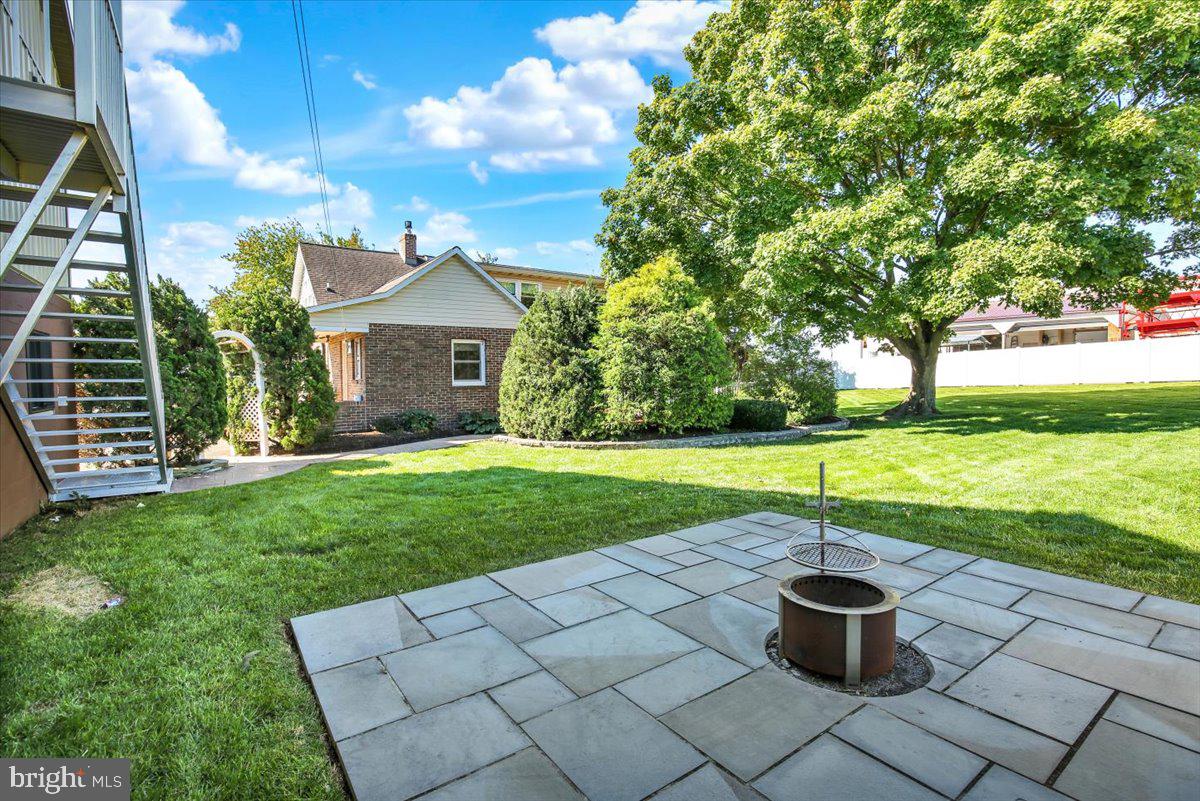 2939 HARVEST DRIVE