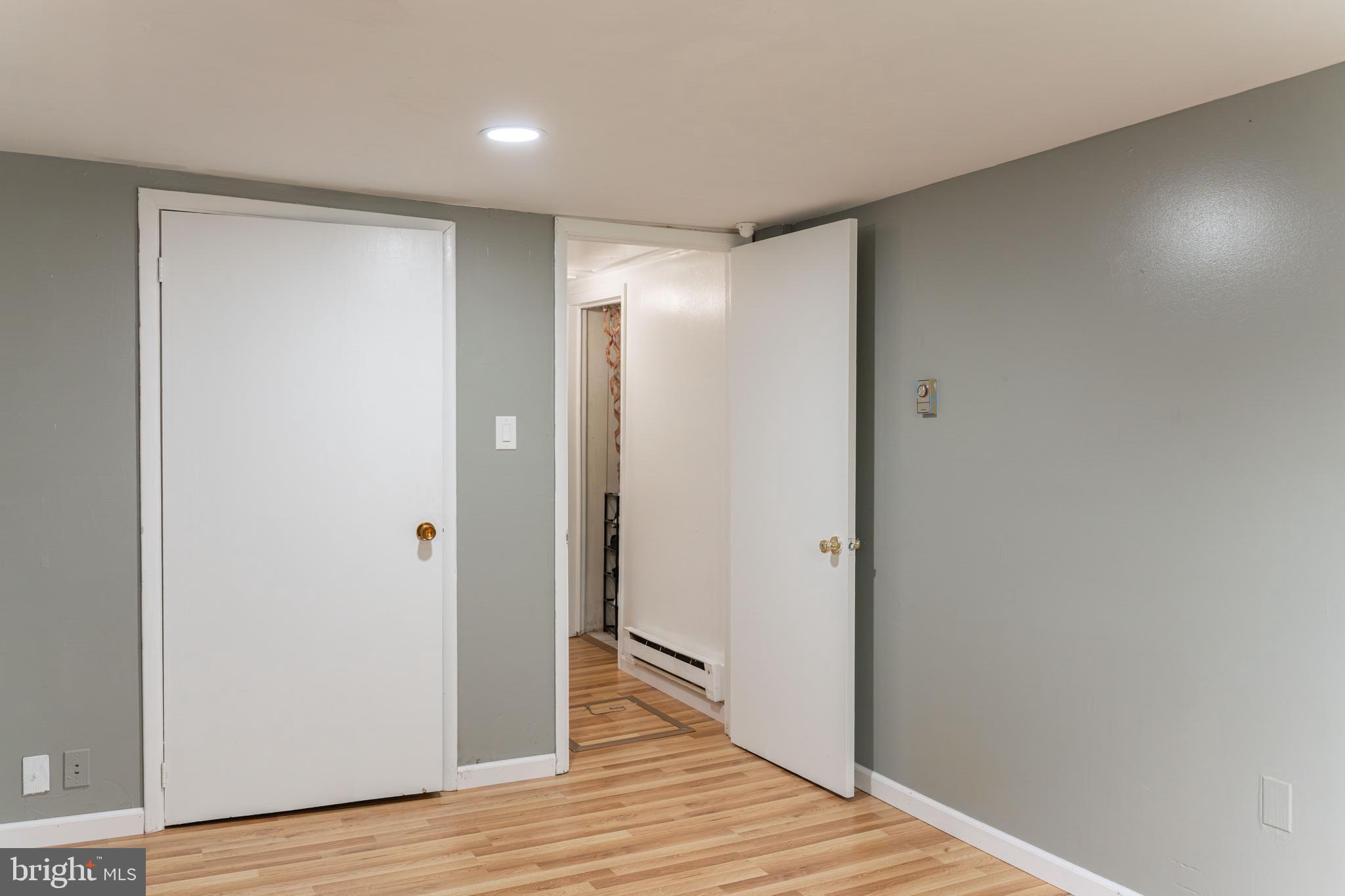 LANSDALE - Residential