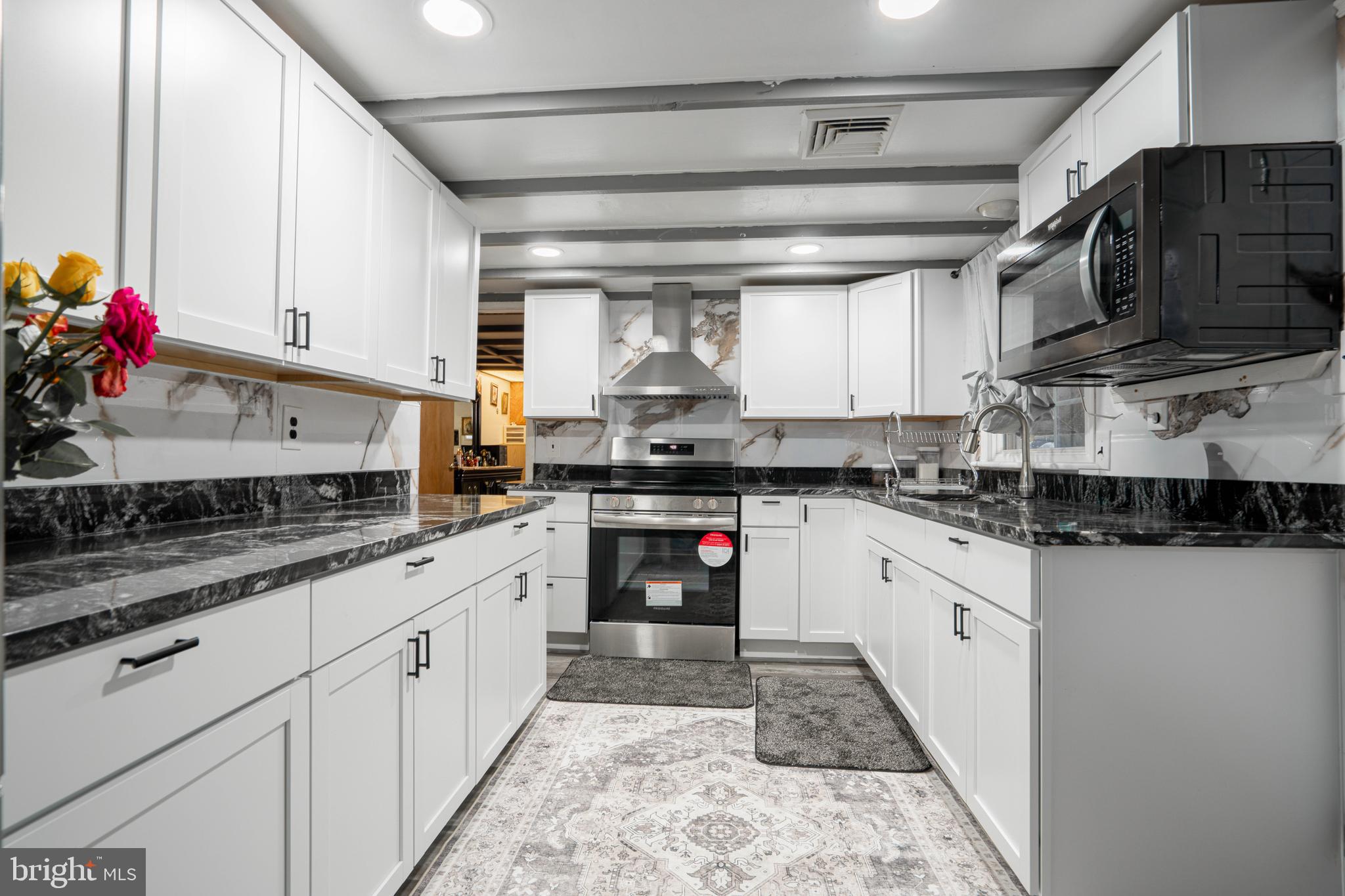 LANSDALE - Residential