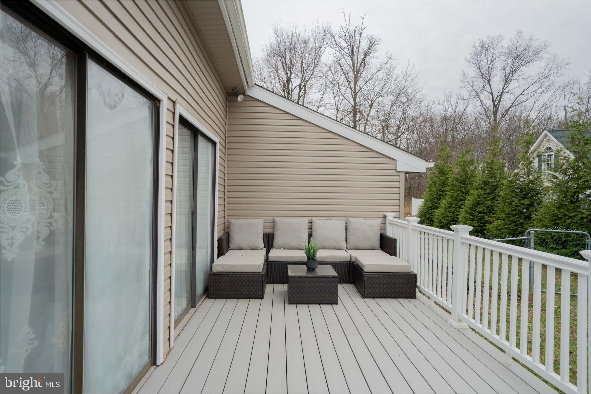 LANSDALE - Residential