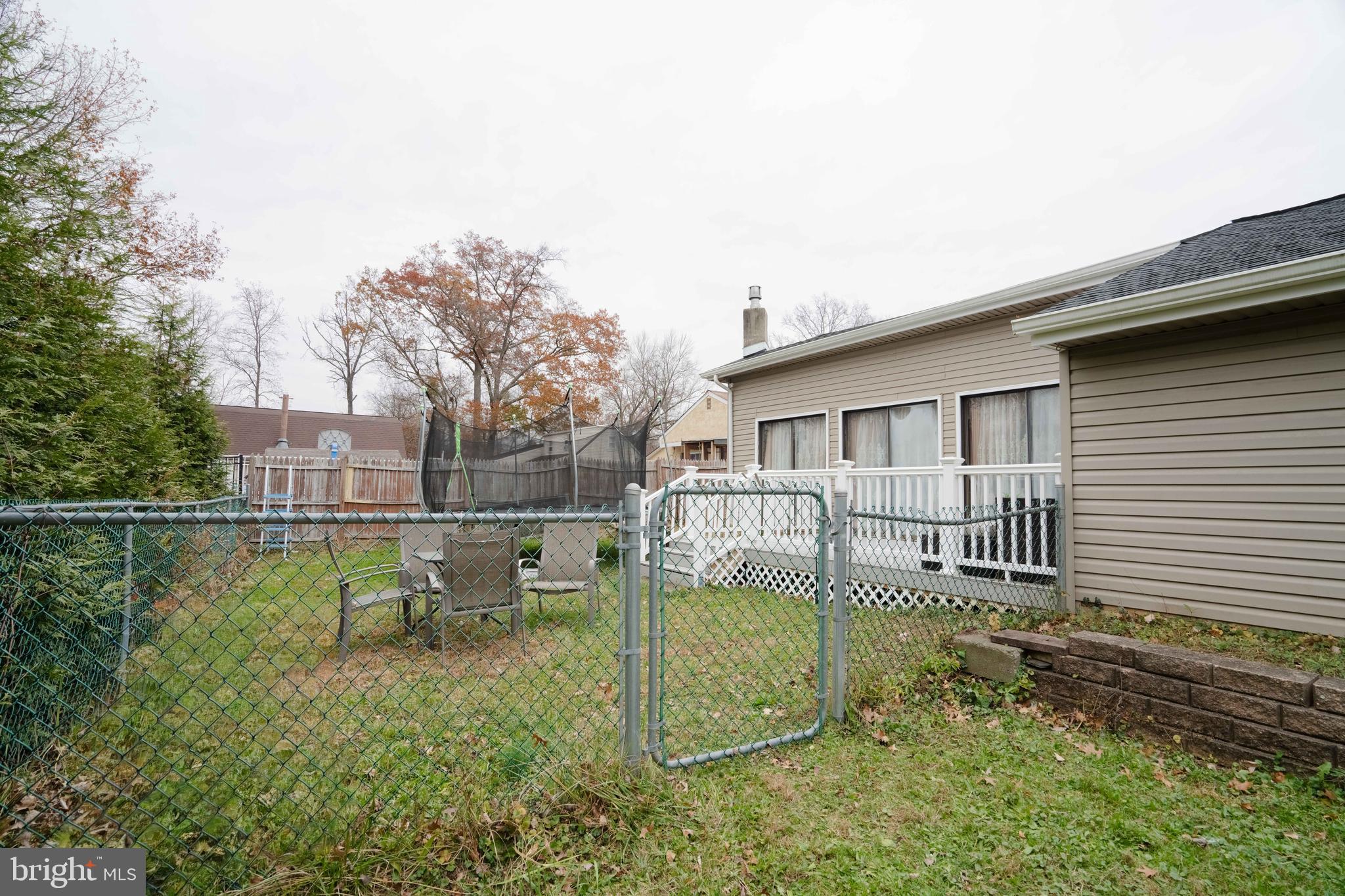 LANSDALE - Residential