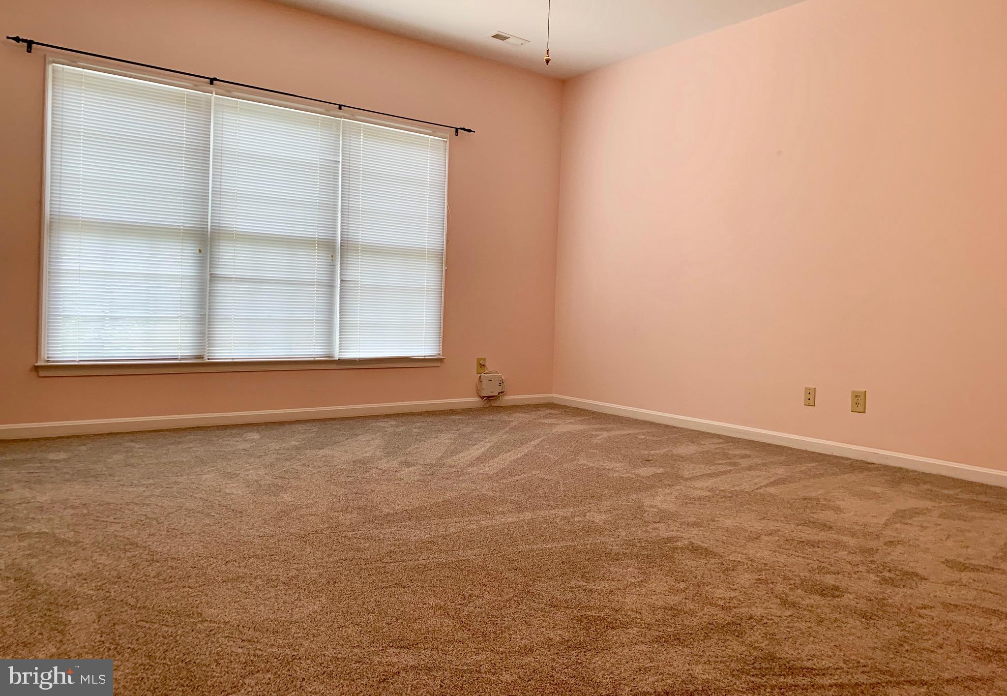 SALEM FIELDS - Residential