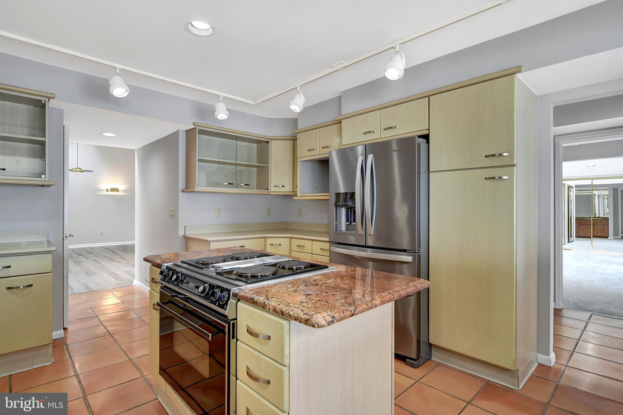 SYLVAN VIEW - Residential