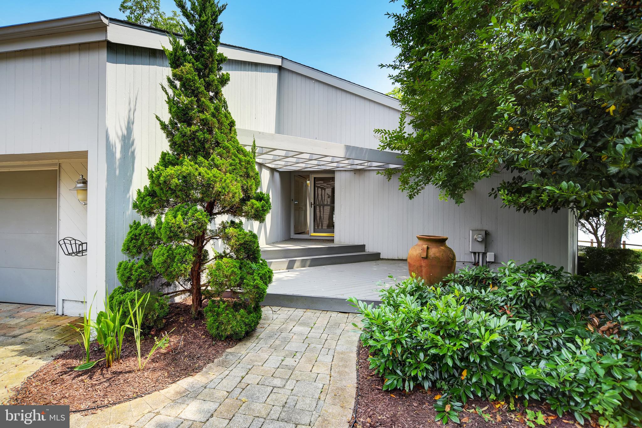 SYLVAN VIEW - Residential