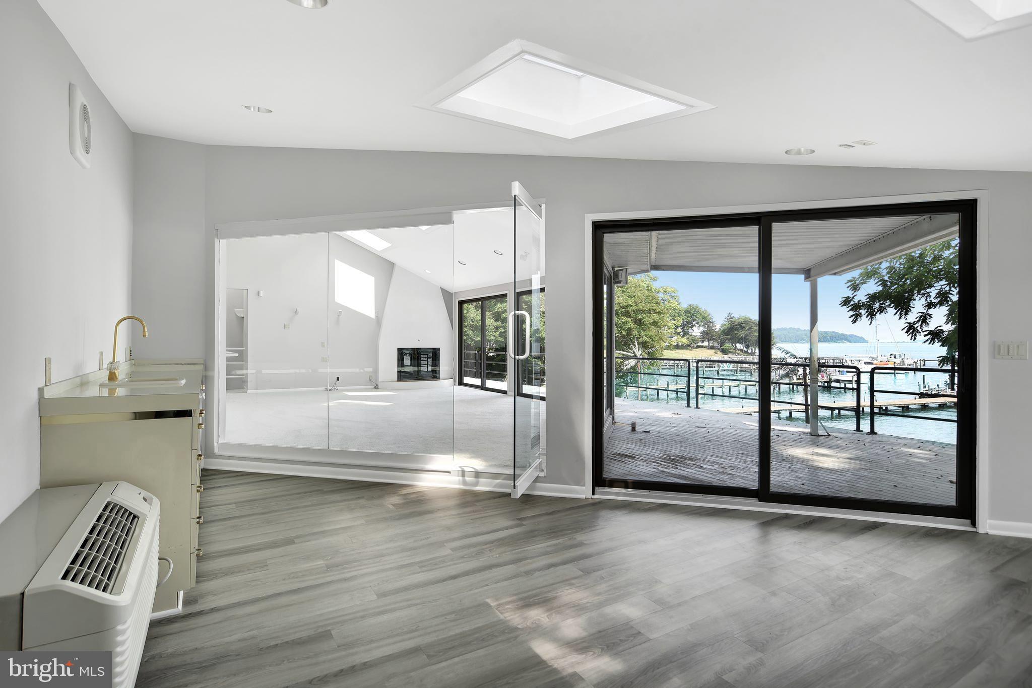 SYLVAN VIEW - Residential