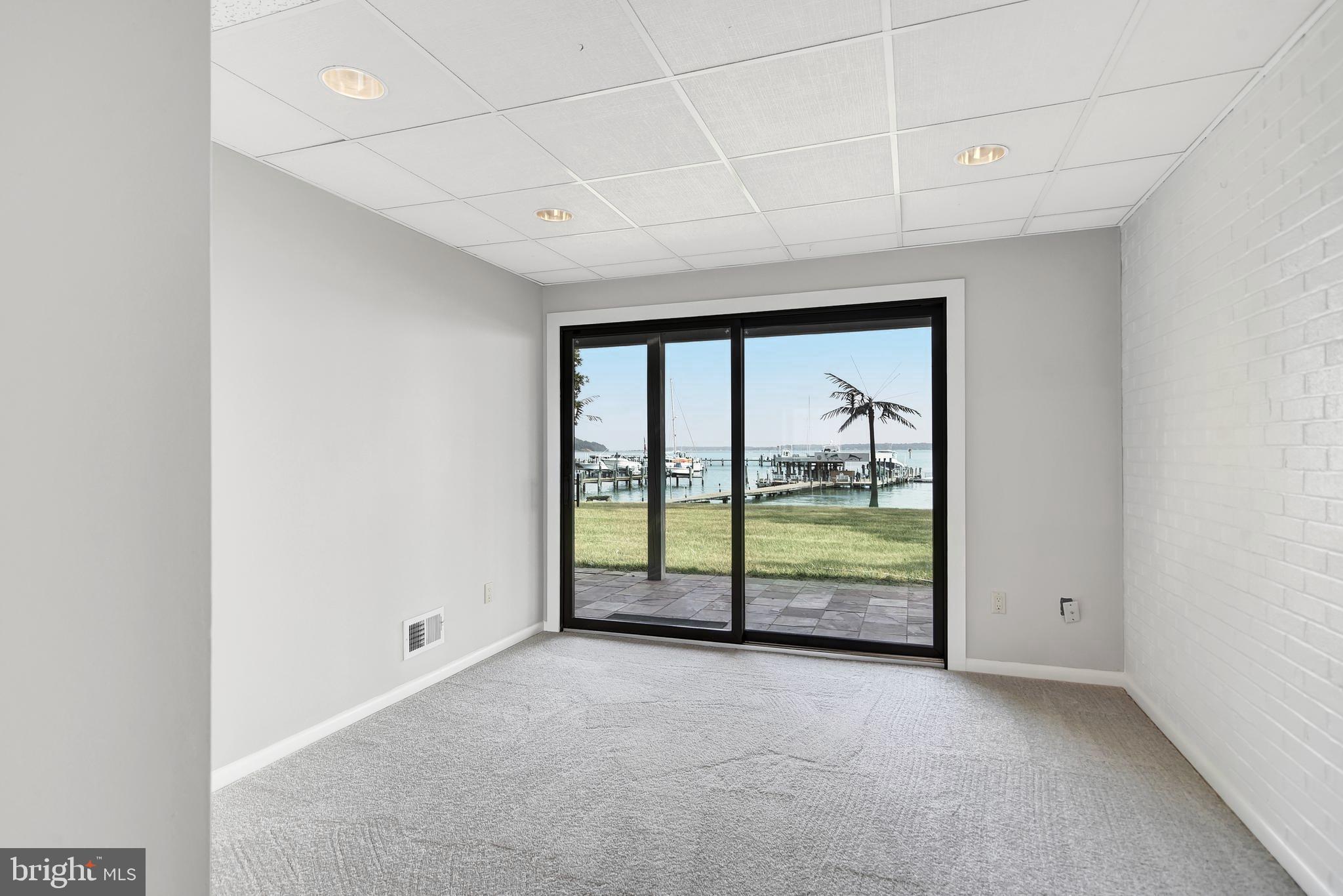 SYLVAN VIEW - Residential