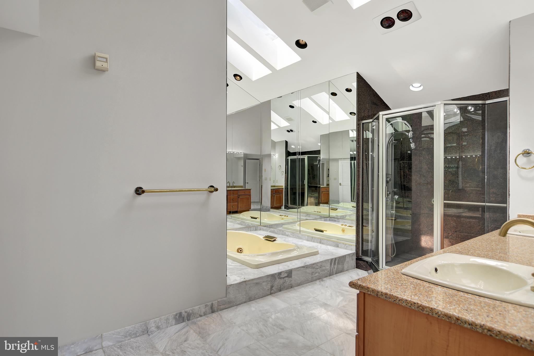 SYLVAN VIEW - Residential