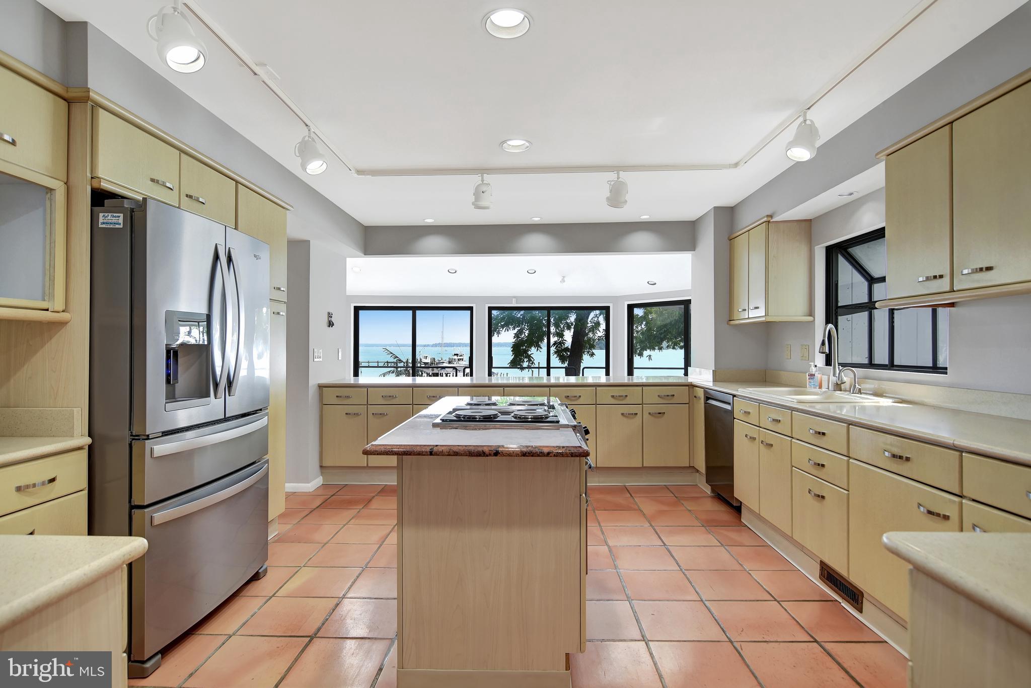 SYLVAN VIEW - Residential