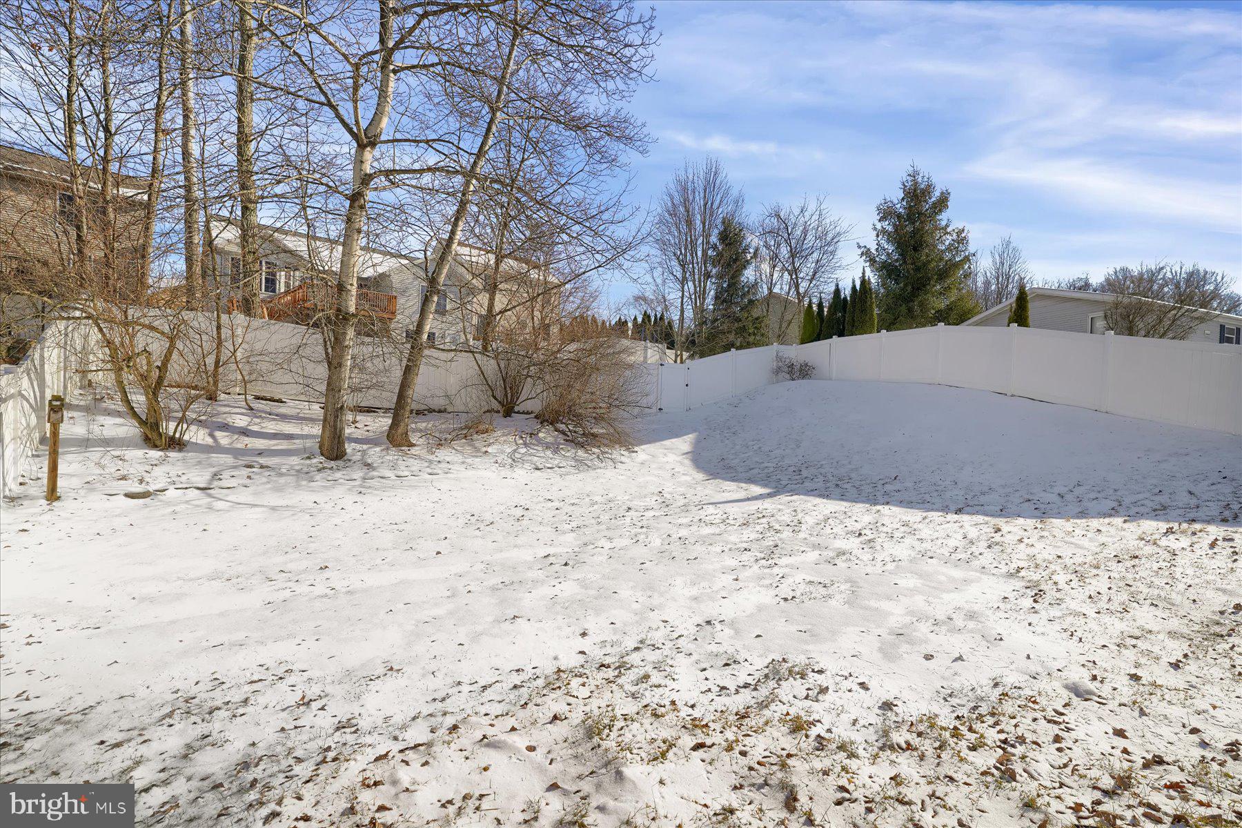 WHISPER RIDGE - Residential