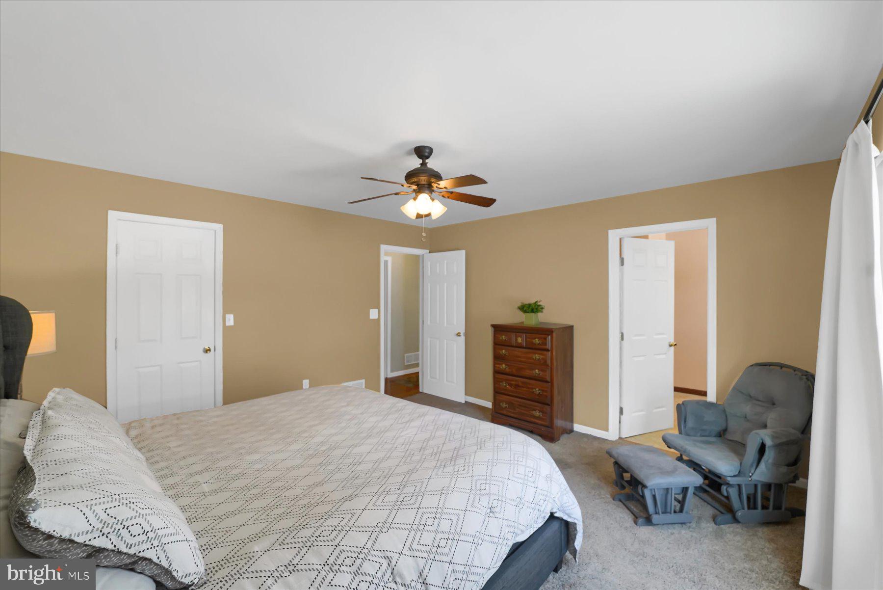 WHISPER RIDGE - Residential